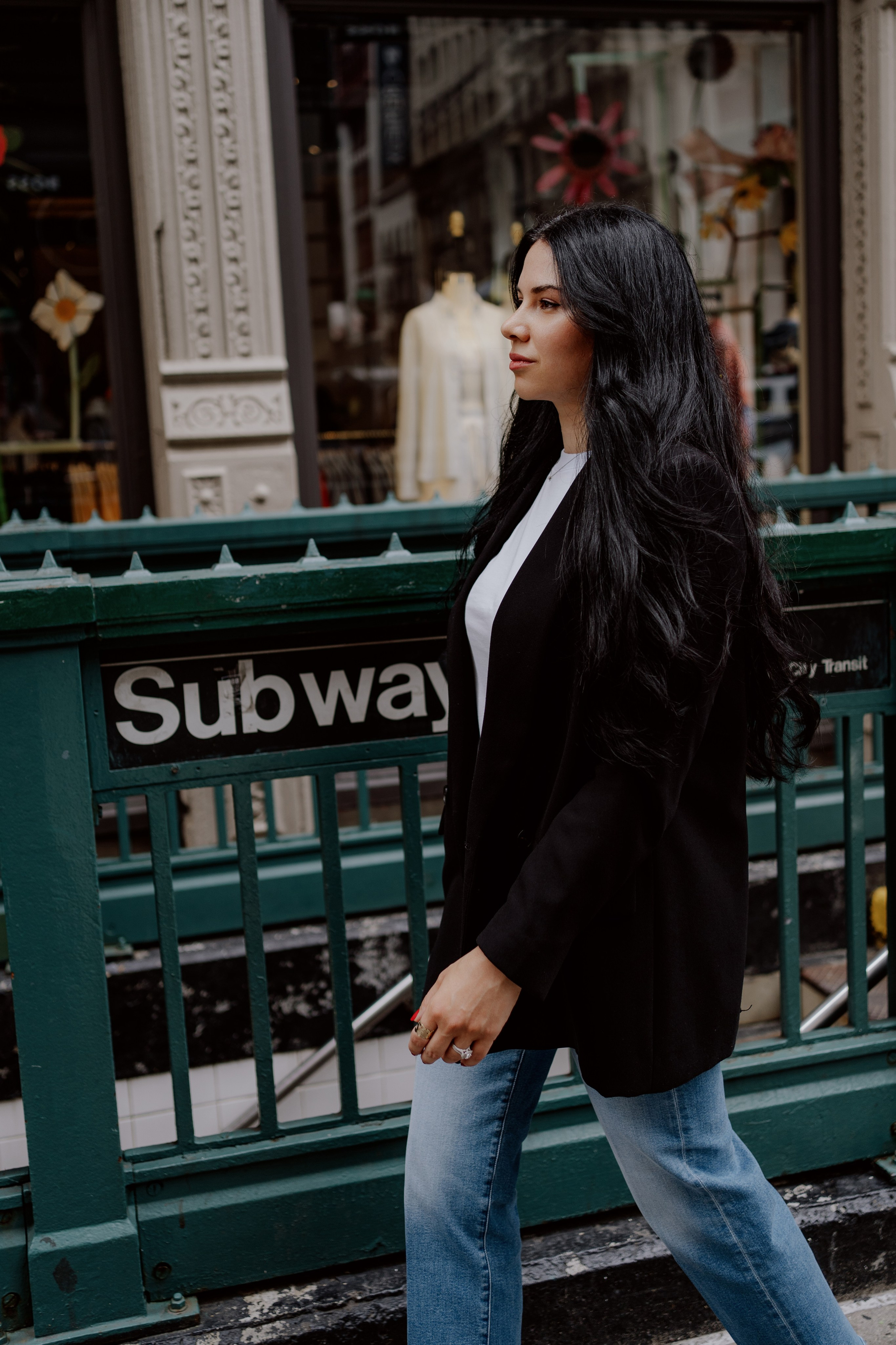 Sara. Videographer and photographer in New York // MAKAROV.VIDEO