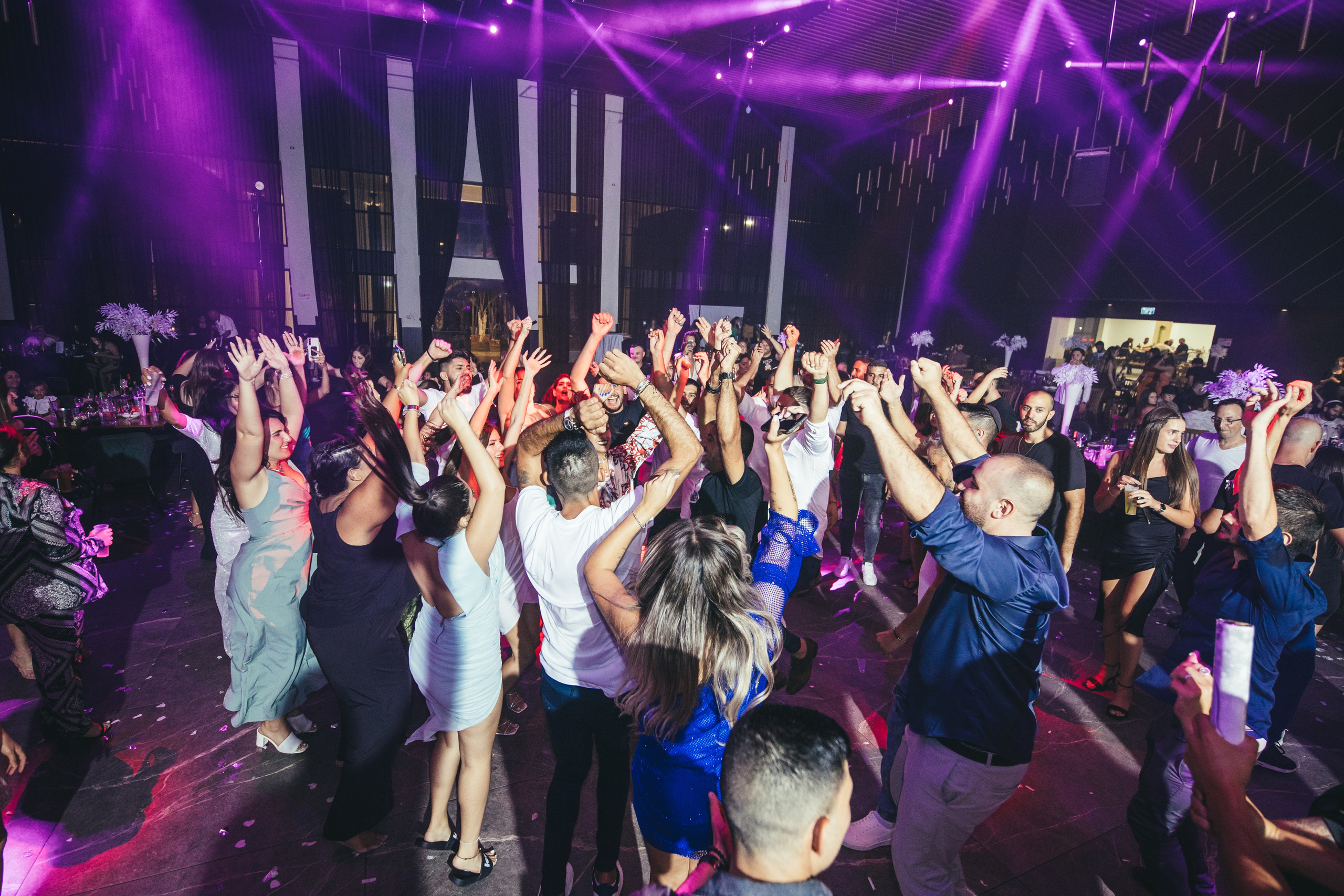 Naria & Yadid. AMIR BUCHNIK PHOTOGRAPHER