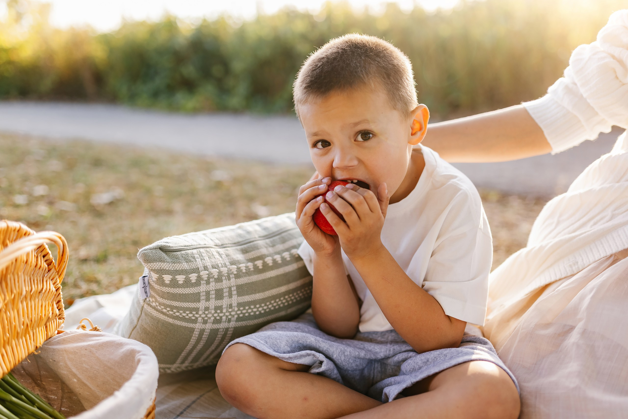09.30.25 Family Photoshoot. Wedding family event photographer in Chicago Nick Yushevich