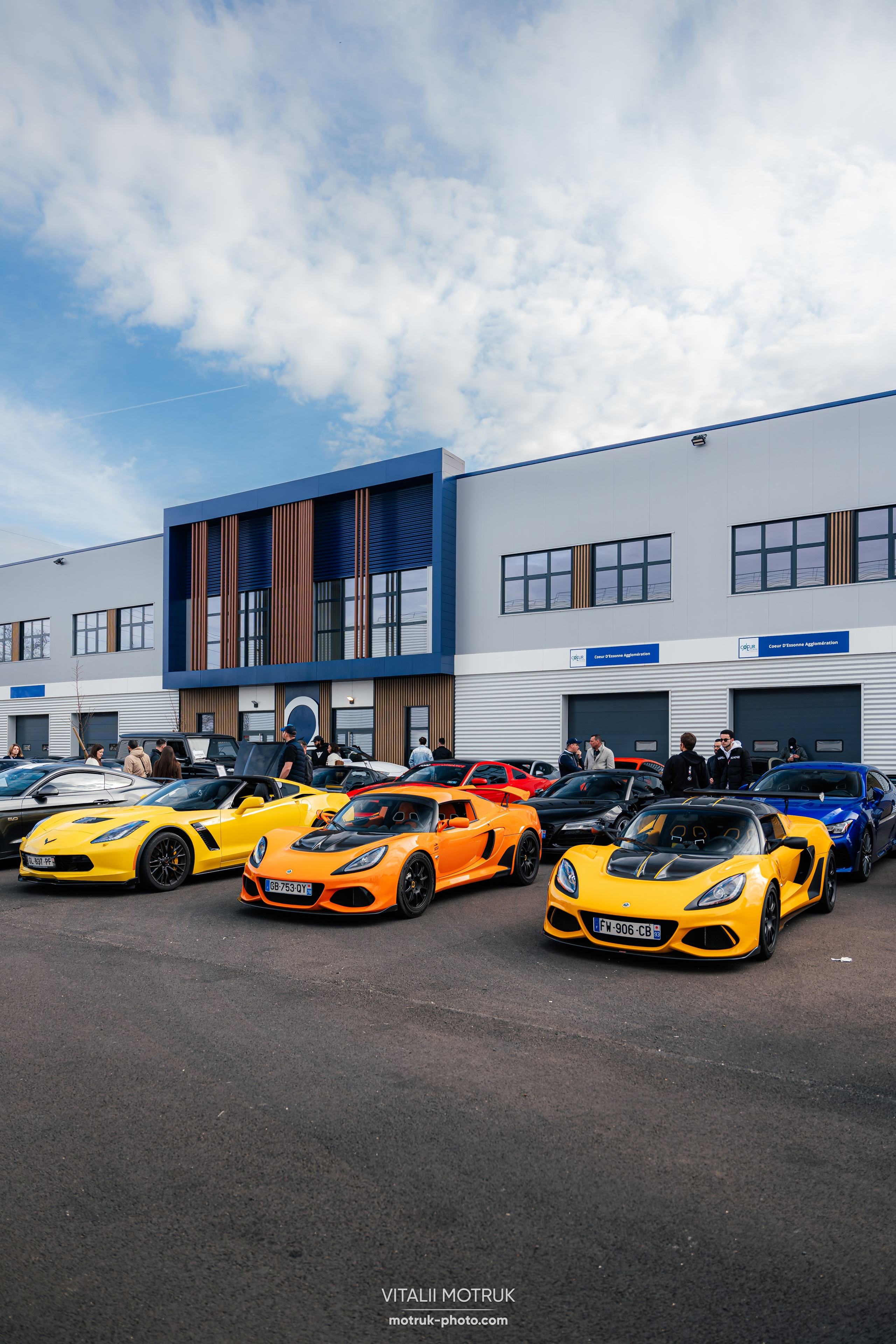 Cars and Coffee 9 mars — BEMA. Photographe de voitures à Paris — Vitalii Motruk