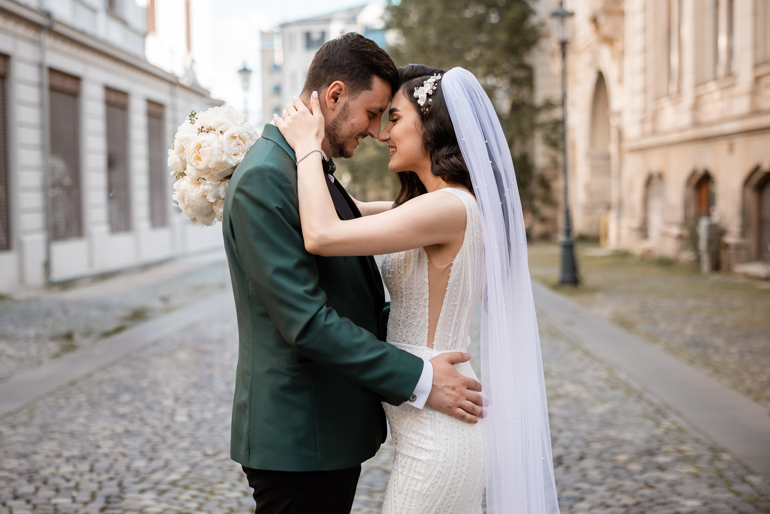 Adriana & Ionel. Home