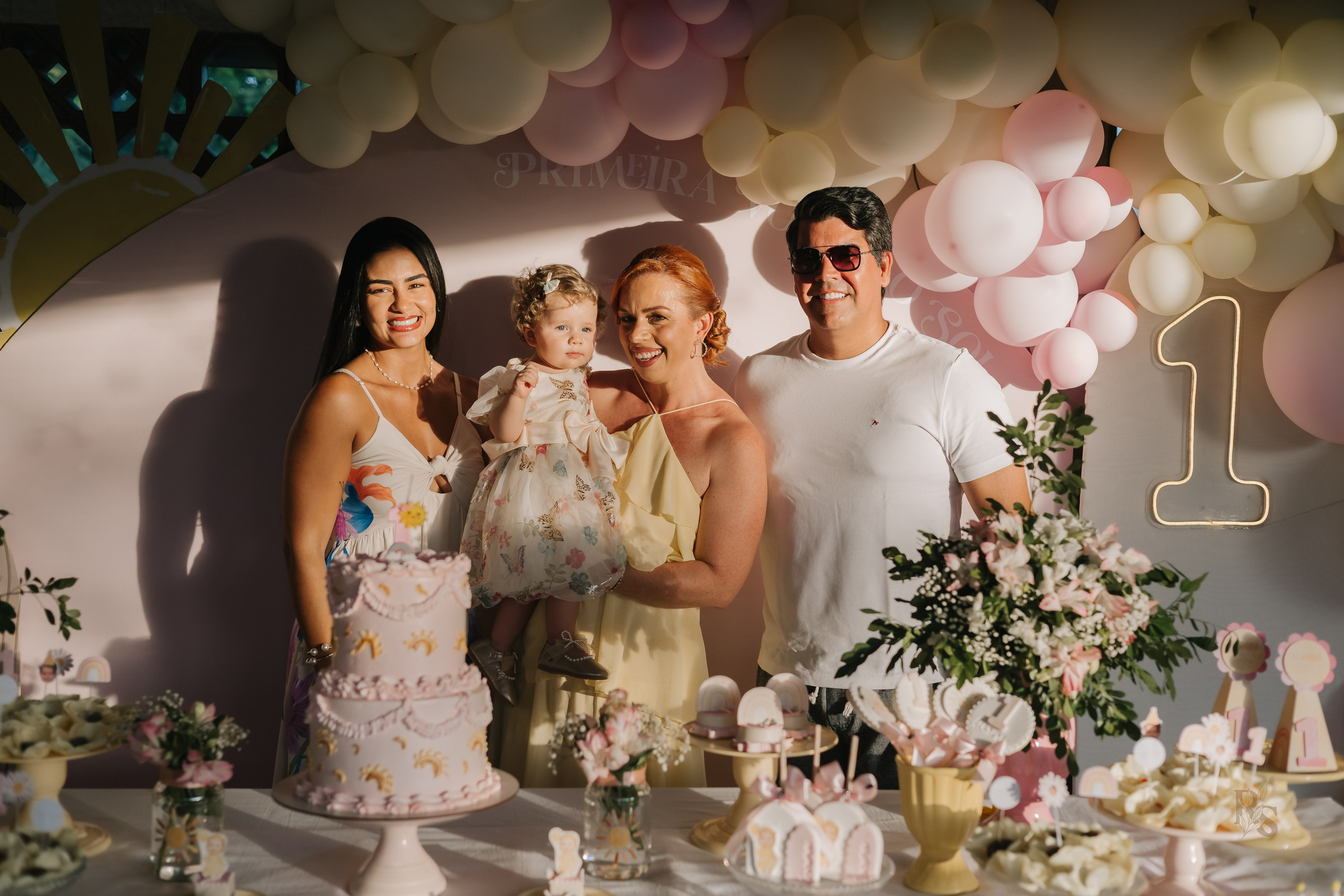 Aurora — 1 ano. Fotógrafo Richard Silvestre — Casamentos na Bahia