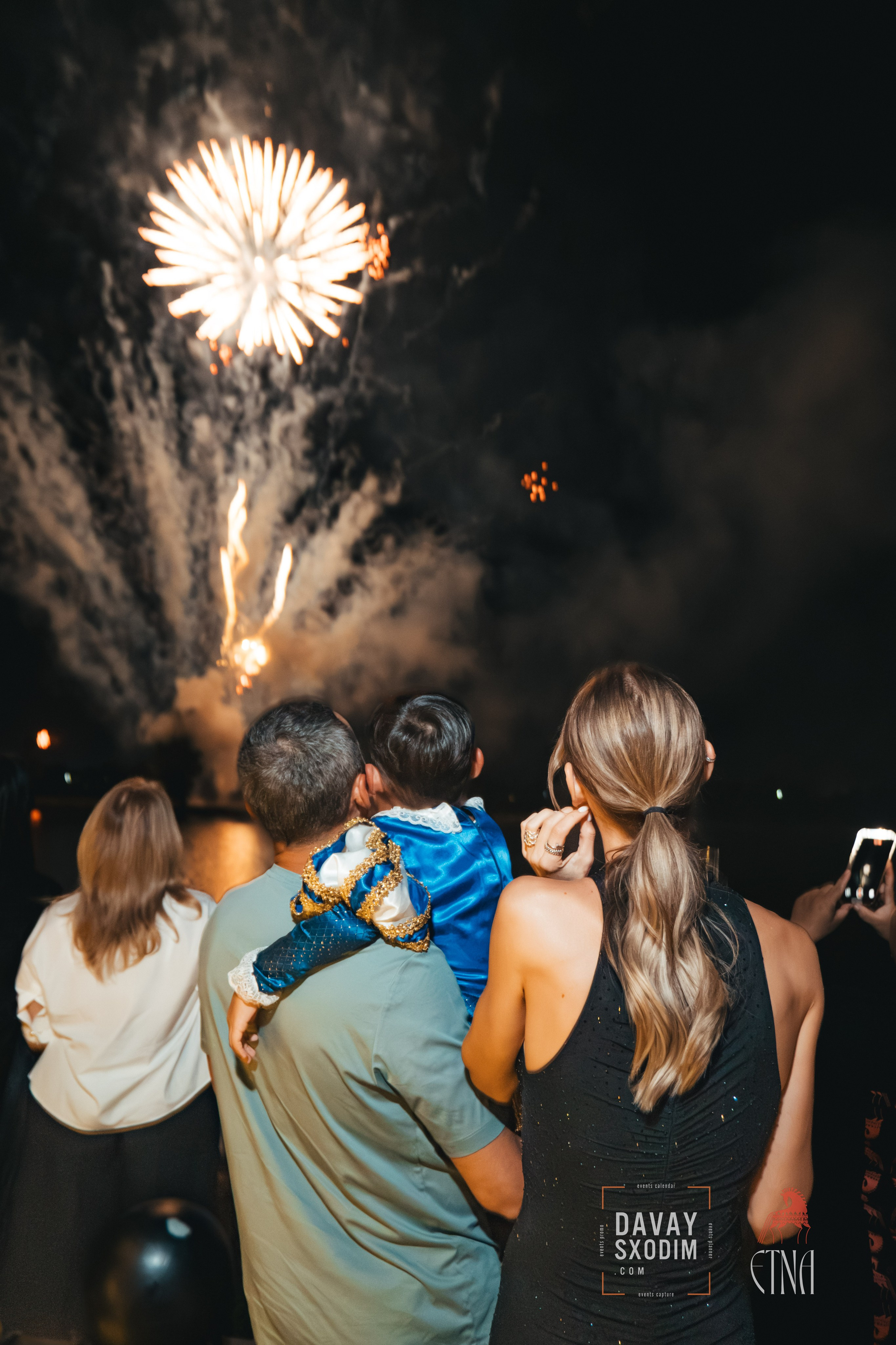 Новогодняя вечеринка | Фоторепортаж | Афиша | DAVAYSXODIM.com PHUKET. АФИША|ФОТОРЕПОРТАЖИ|ИВЕНТЫ|ПХУКЕТ