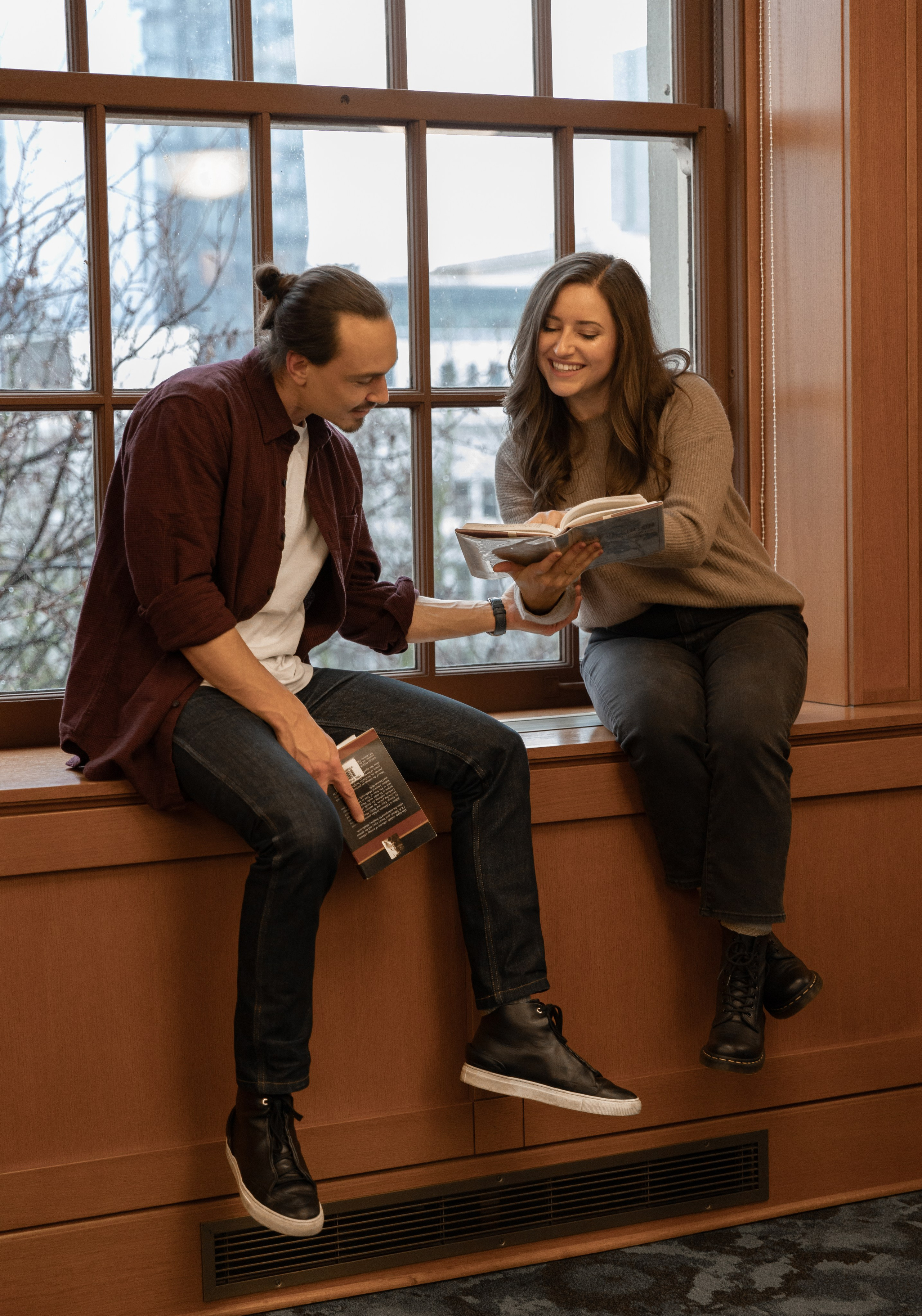 Library Portland. Family and Wedding photographer