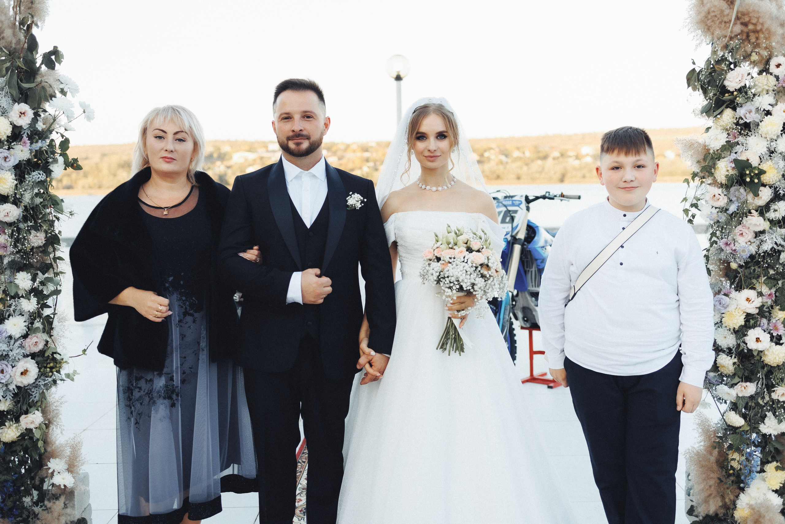 X & S. Fotograful evenimentului tău