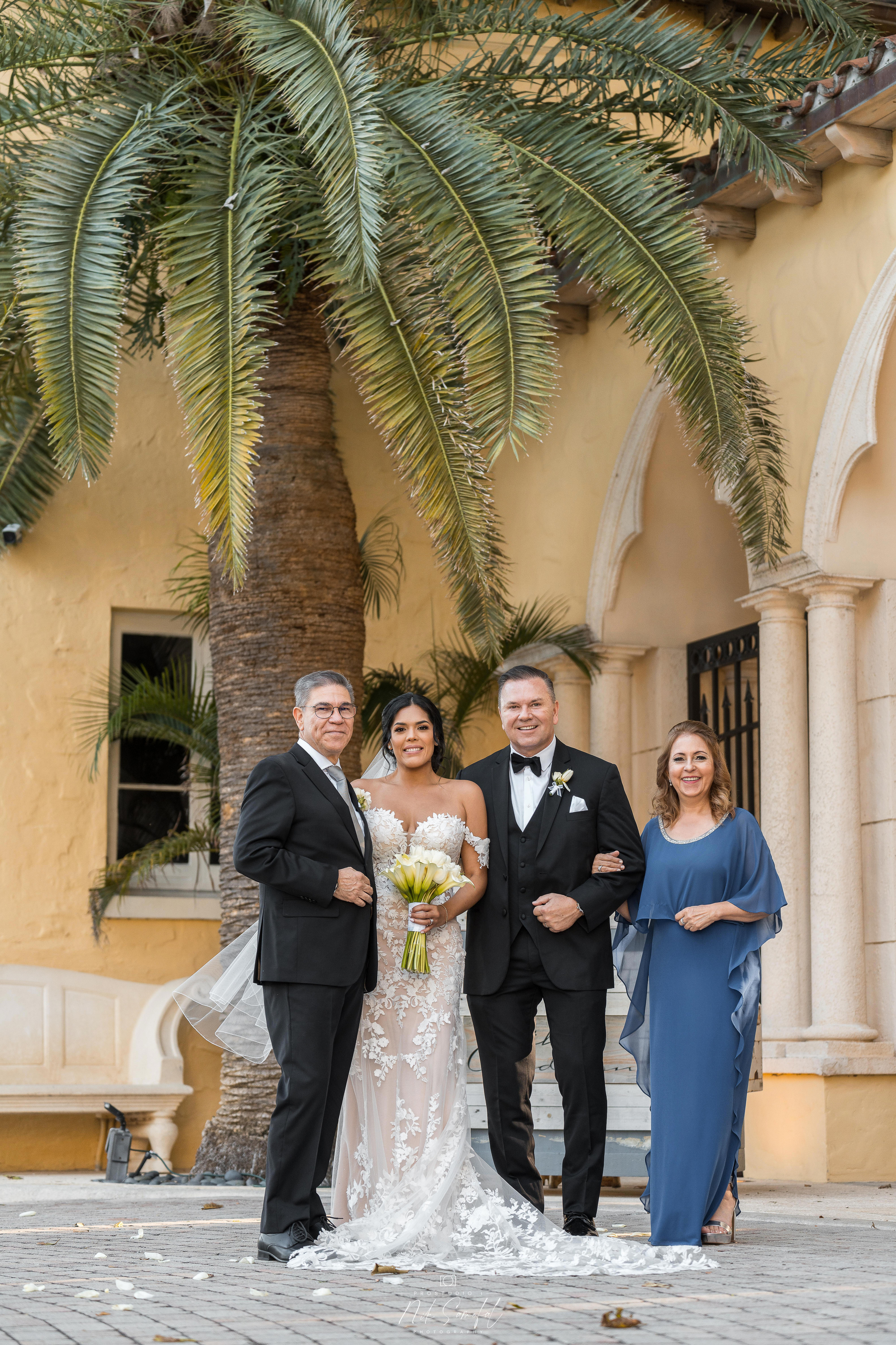 Photo & Video in Miami, Sunny Isles, Hallandale, Aventure. Photo & Video Production Studio #1