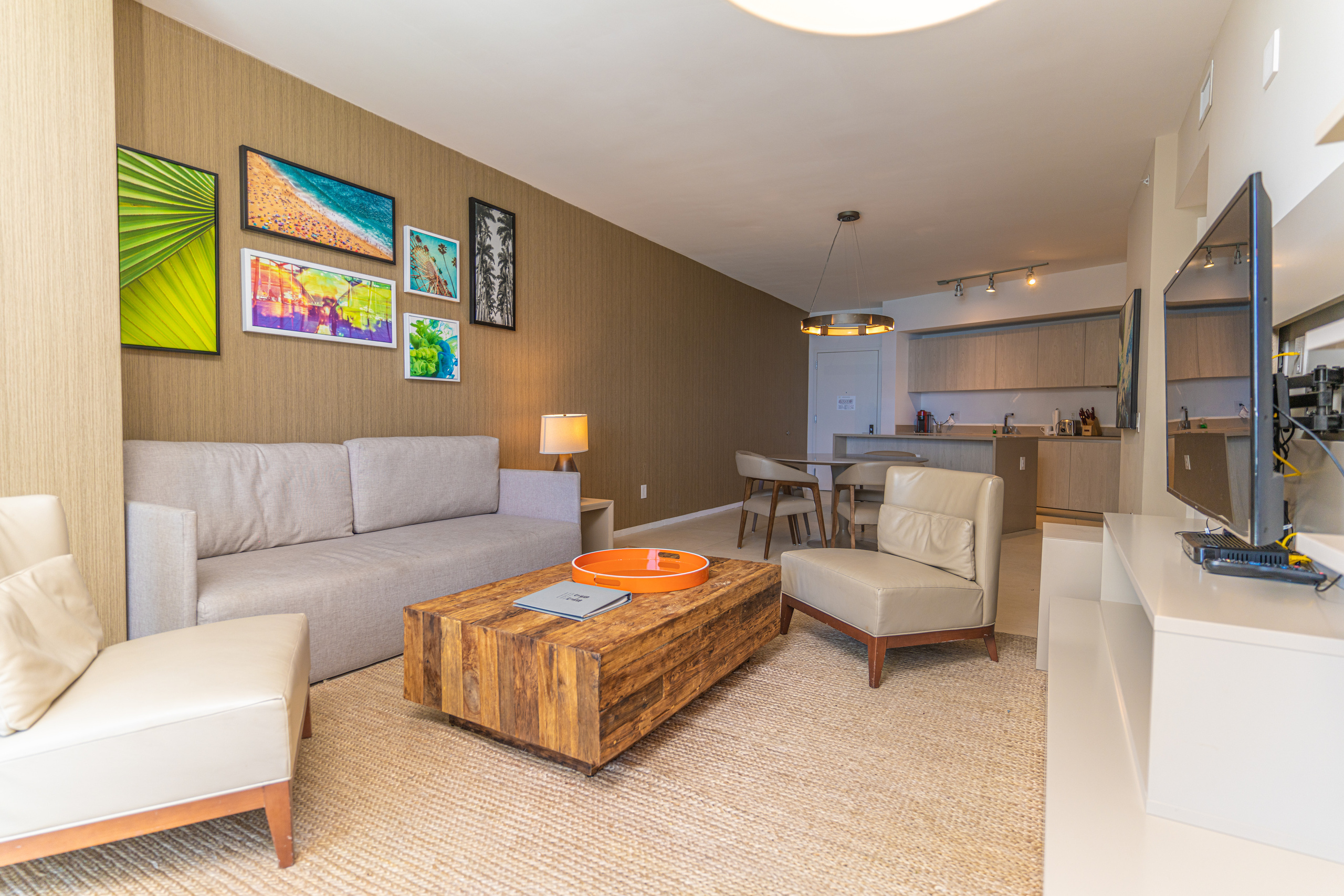 Real Estate Photographer & Videographer in Miami, Sunny Isles. Photo & Video Production Studio #1