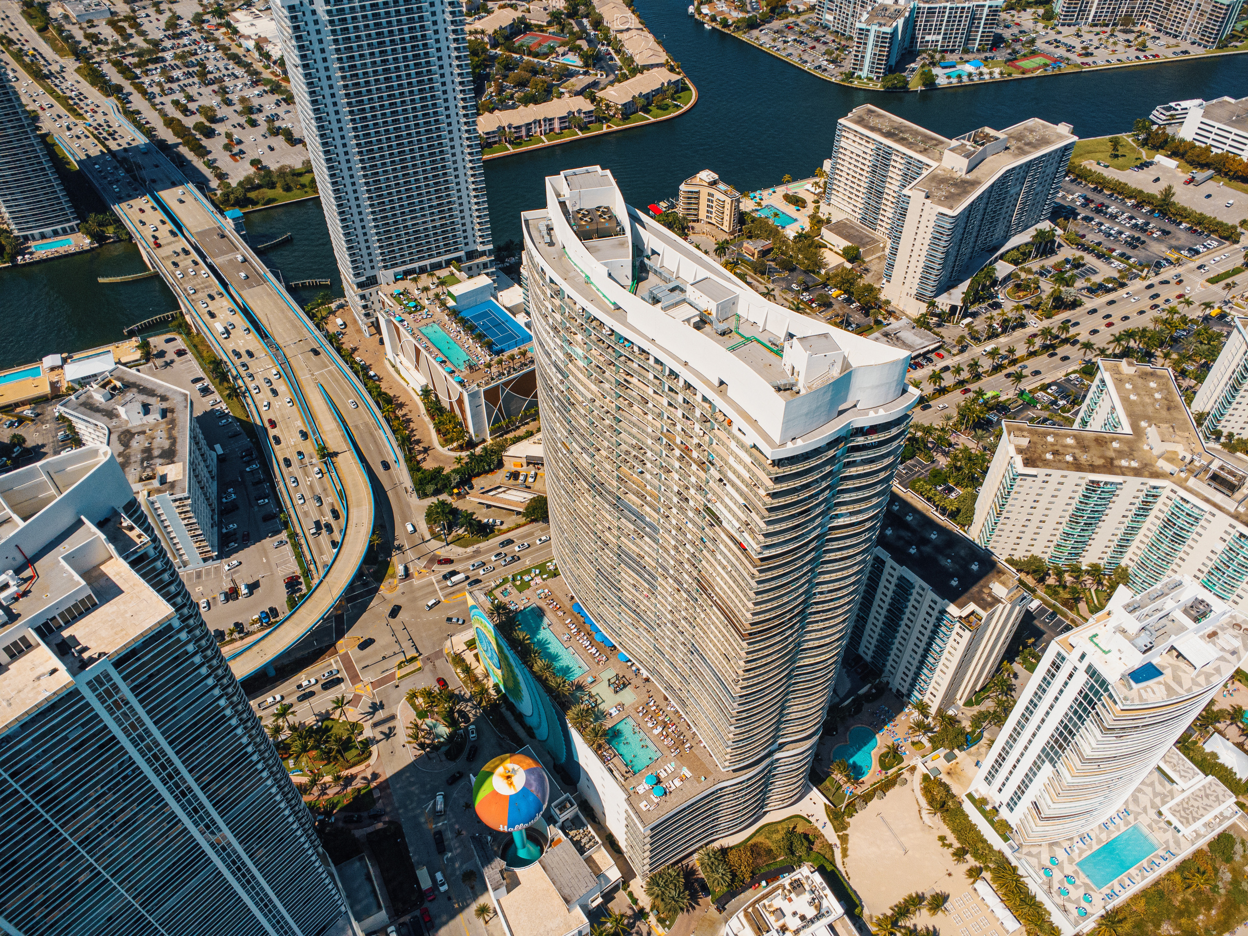 Real Estate Photographer & Videographer in Miami, Sunny Isles. Photo & Video Production Studio #1