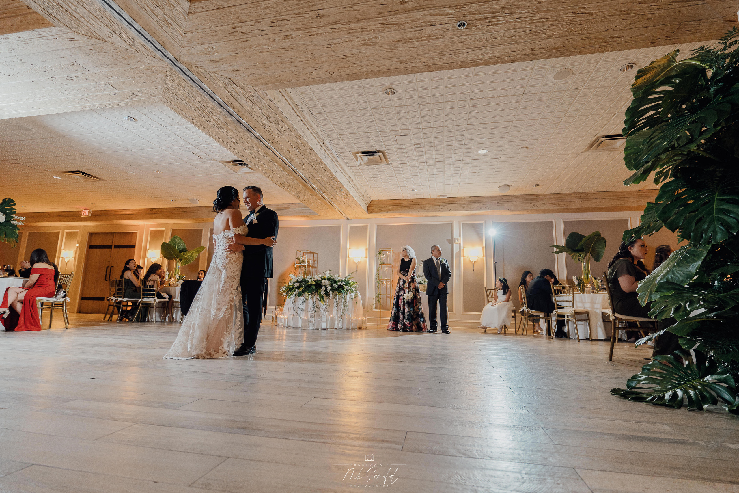 Photo & Video in Miami, Sunny Isles, Hallandale, Aventure. Photo & Video Production Studio #1