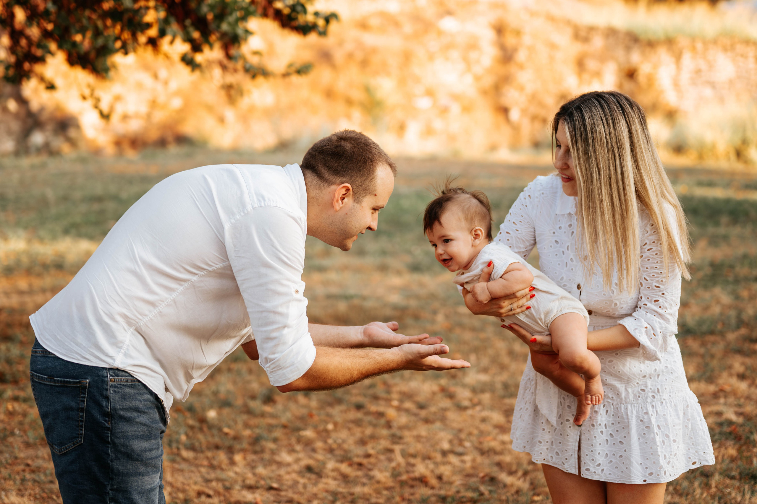 Vuk - porodično fotografisanje u prirodi. Dečiji i porodični fotograf