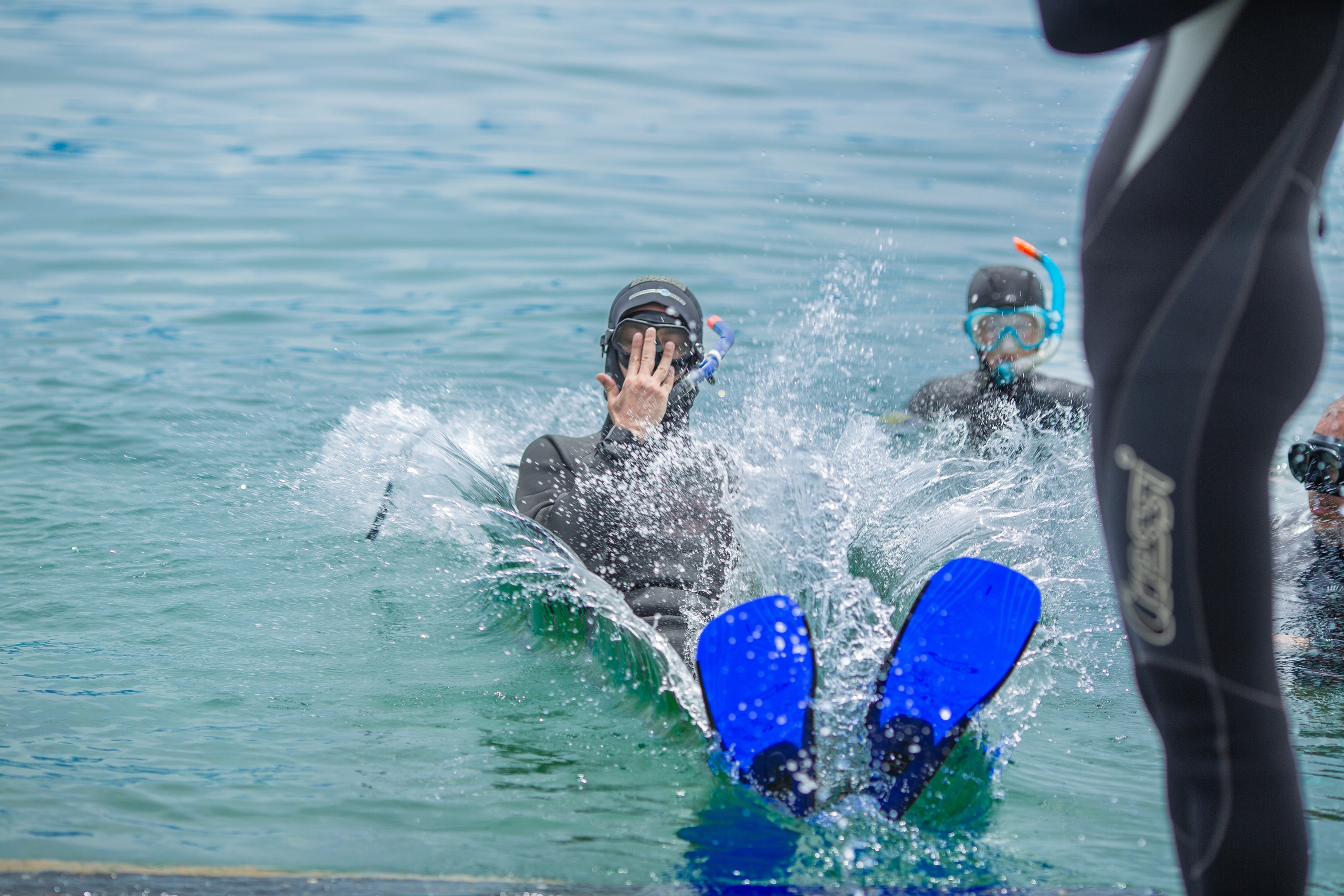 Diving in lausanne -2026. The very first lesson. Portret photographer in Switzerland Artur Magpie