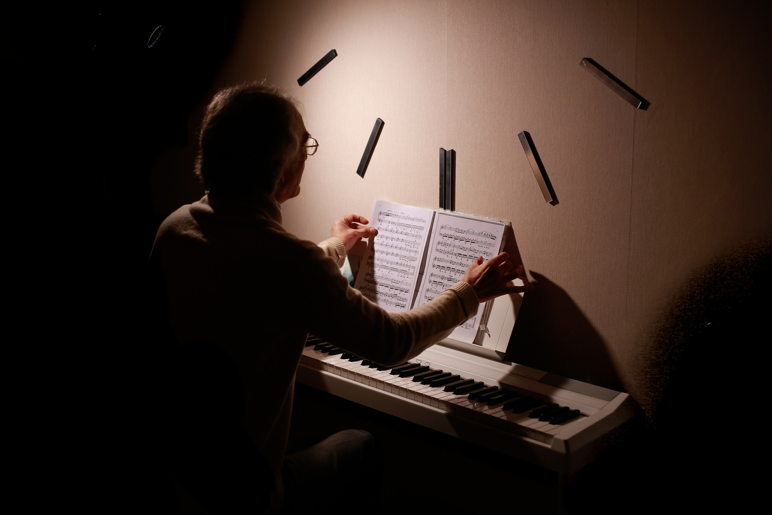 Aleksander Pustovit. Portret photographer in Switzerland Artur Magpie