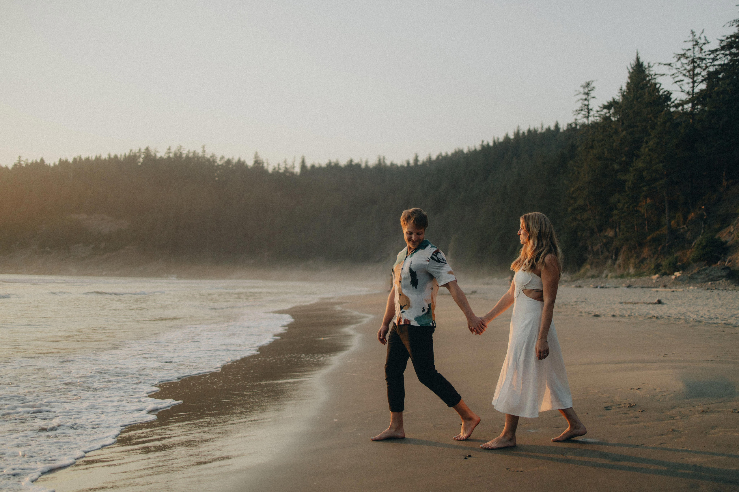 Engagement Photography at Cannon Beach | Jessie & Isaac's Session by Georgy Shishkin | Capturing Moments in Portland, Seattle, Bend & Oregon. Capturing Love in the Heart of the Pacific Northwes