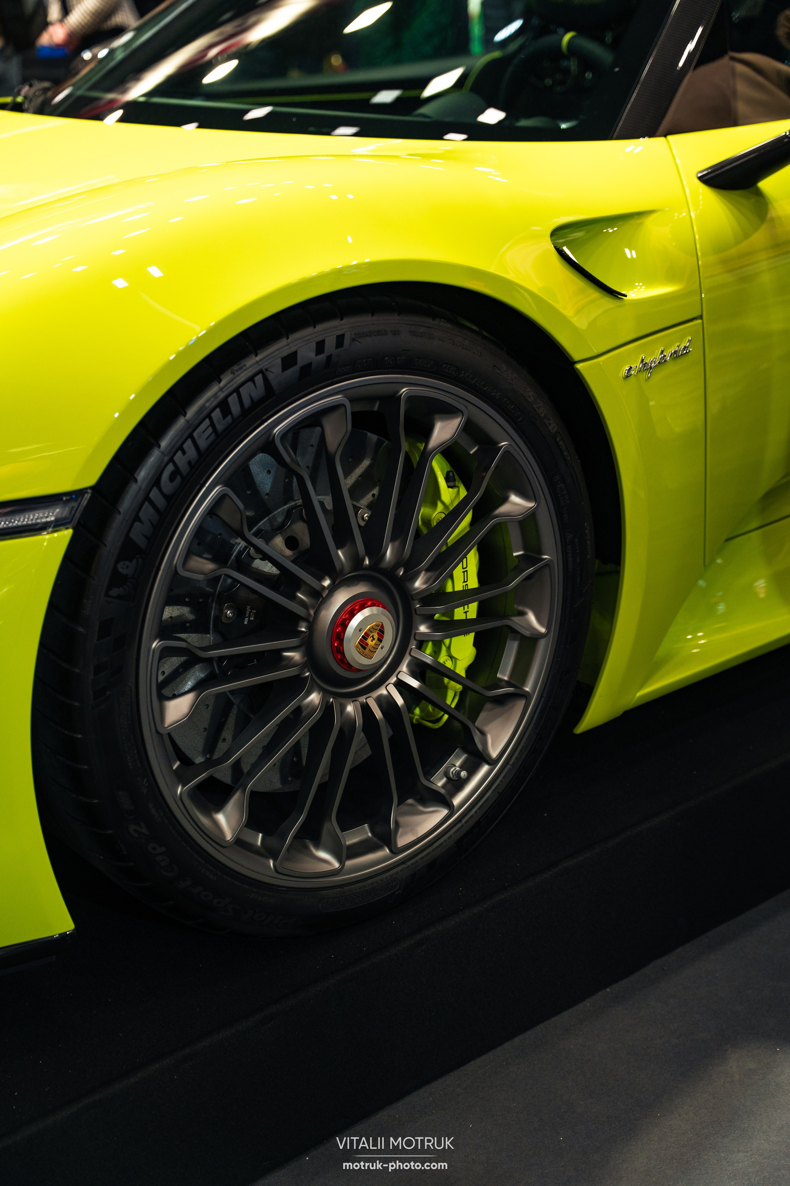 Retromobile 2025. Photographer in Paris — Vitalii Motruk