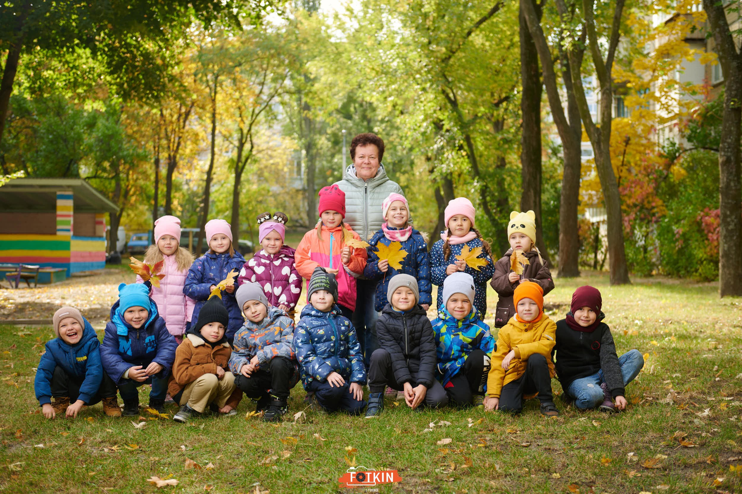 Випускний альбом в дитячому садку на замовлення Київ. Випускні альбоми фотокниги Київ та Дніпро