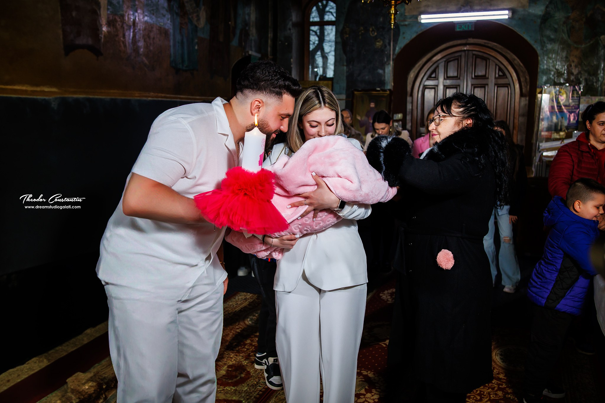 Botez. Dream Studio Galați – ședințe foto profesionale pentru familie, portrete și evenimente