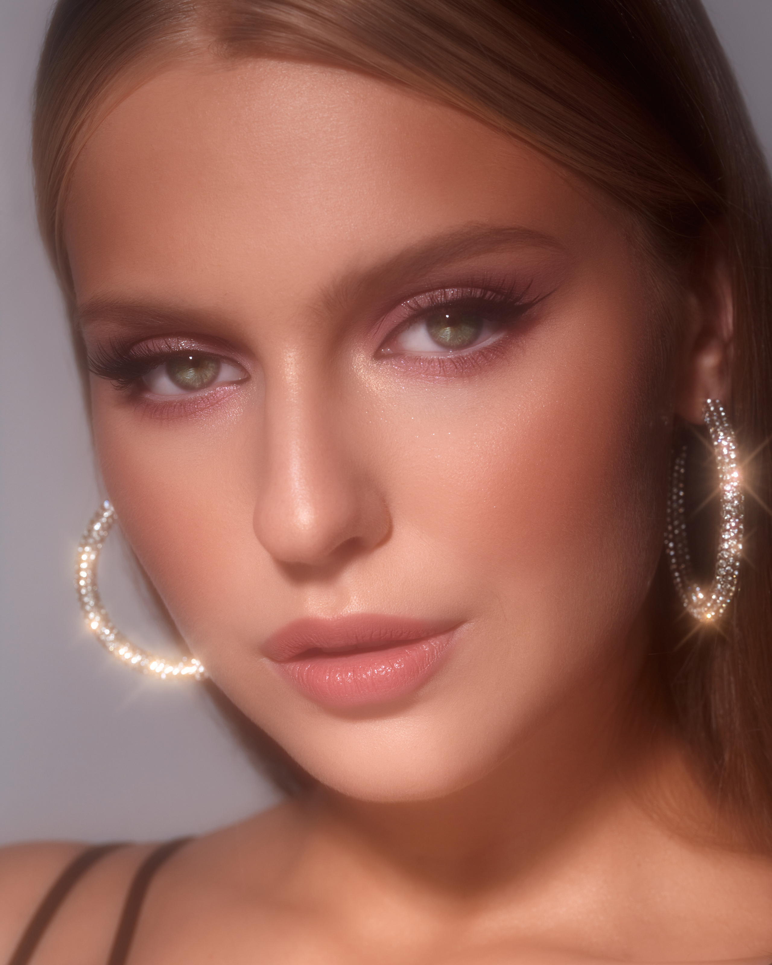 Marina. Alina Efimova — Retoucher (Beauty, fashion and product)