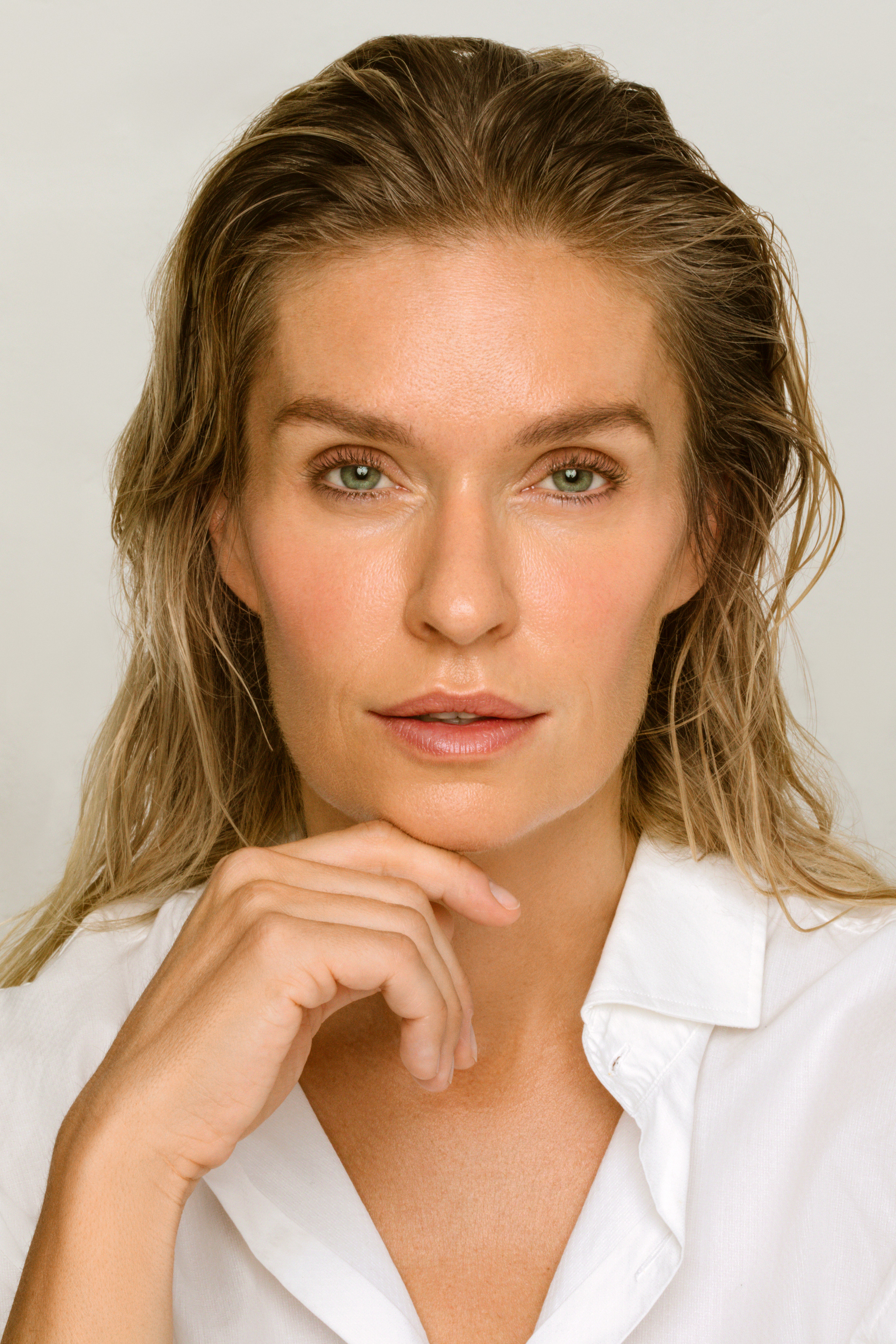 Astrid. Alina Efimova — Retoucher (Beauty, fashion and product)