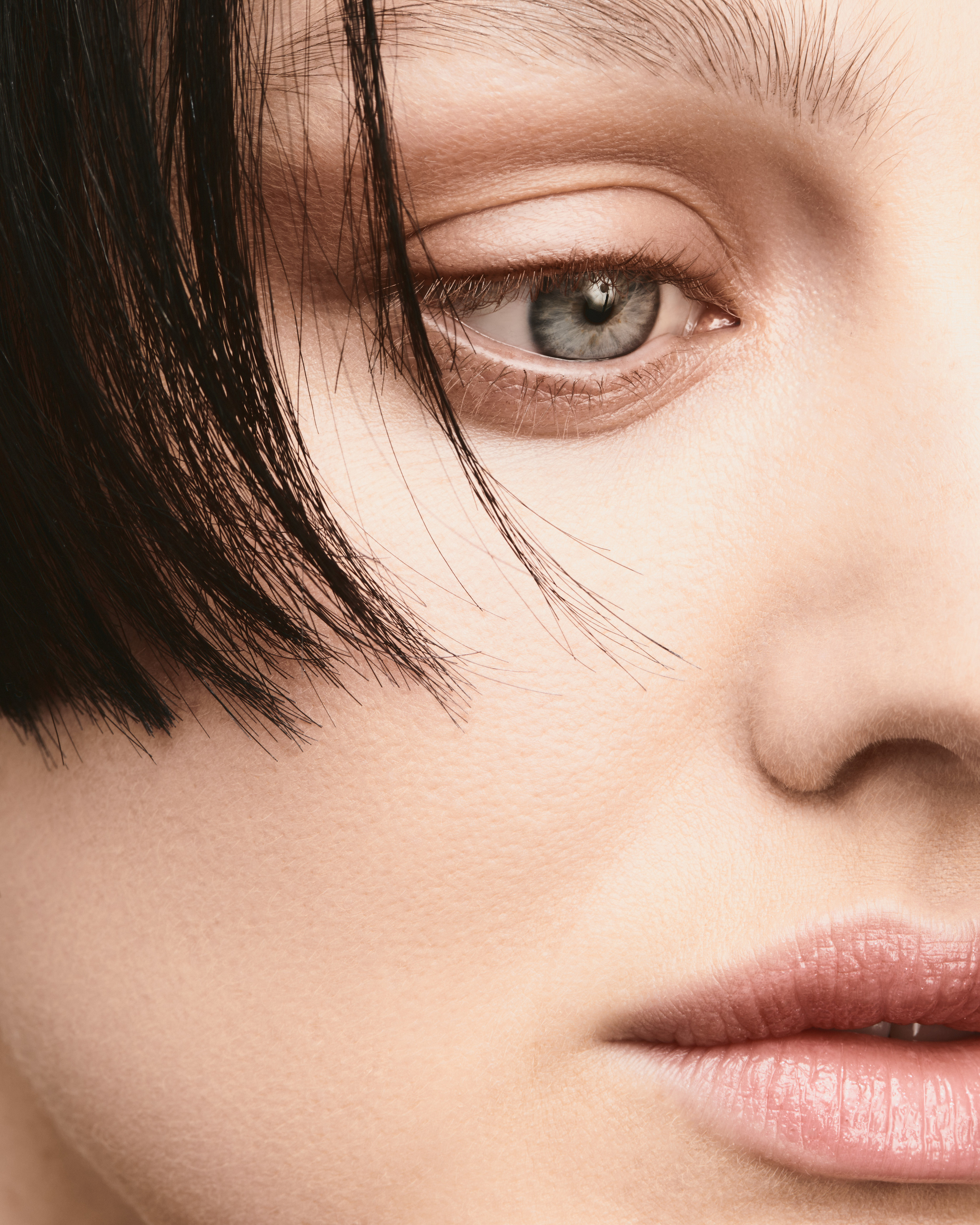 Mirror Mirror. Алина Ефимова — ретушёр (beaty, fashion, product)