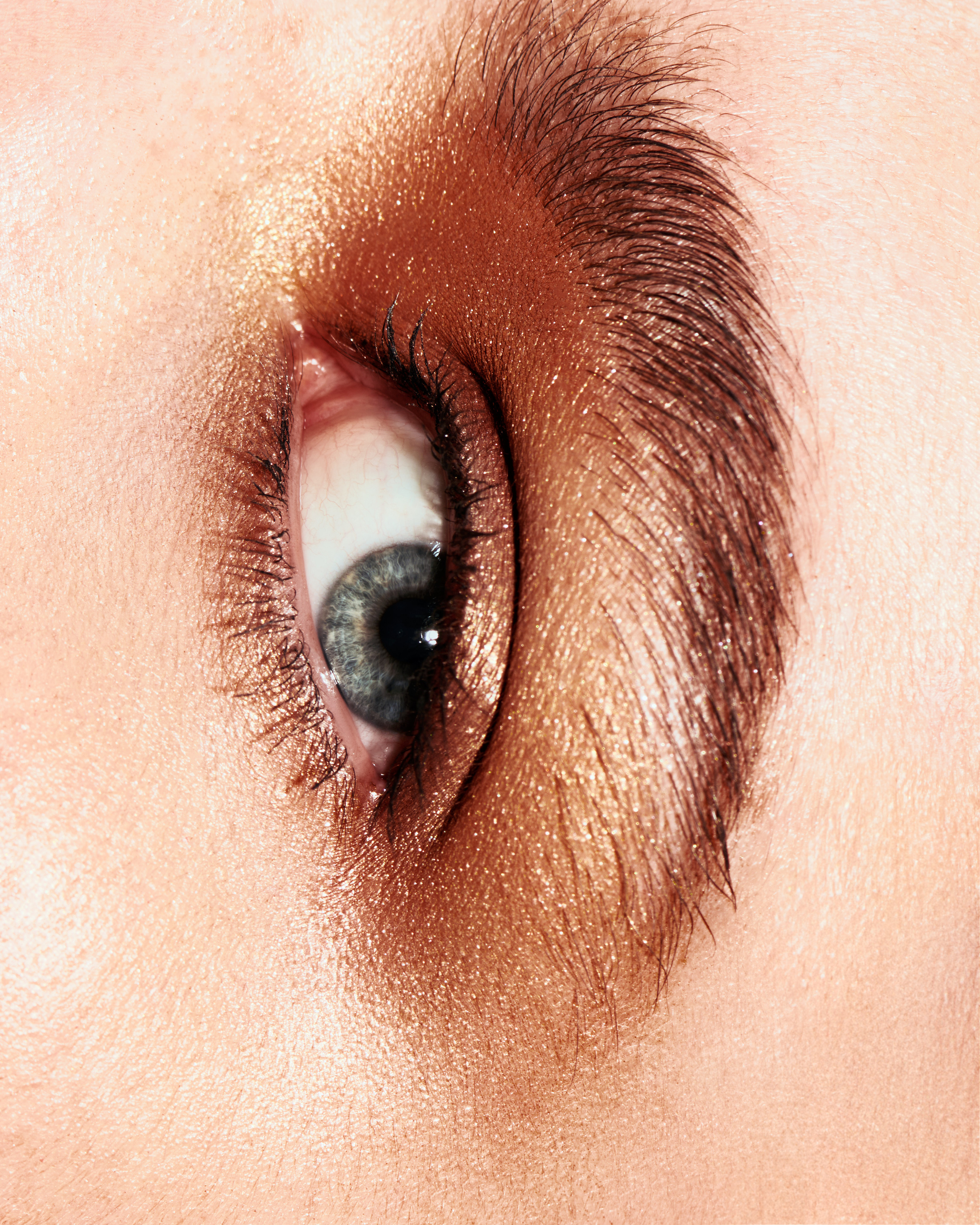 Encarna. Alina Efimova — Retoucher (Beauty, fashion and product)