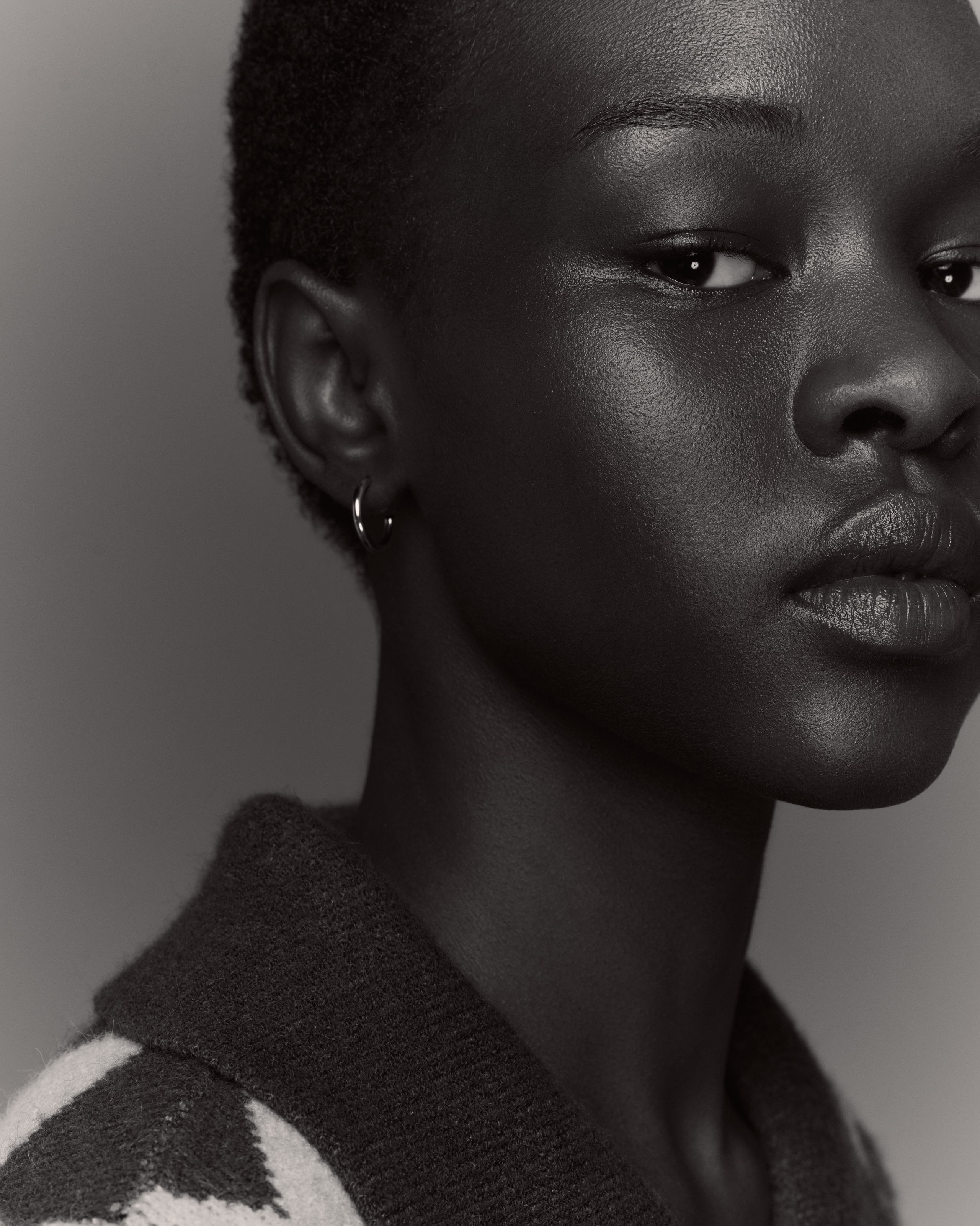 Tumbush. Alina Efimova — Retoucher (Beauty, fashion and product)