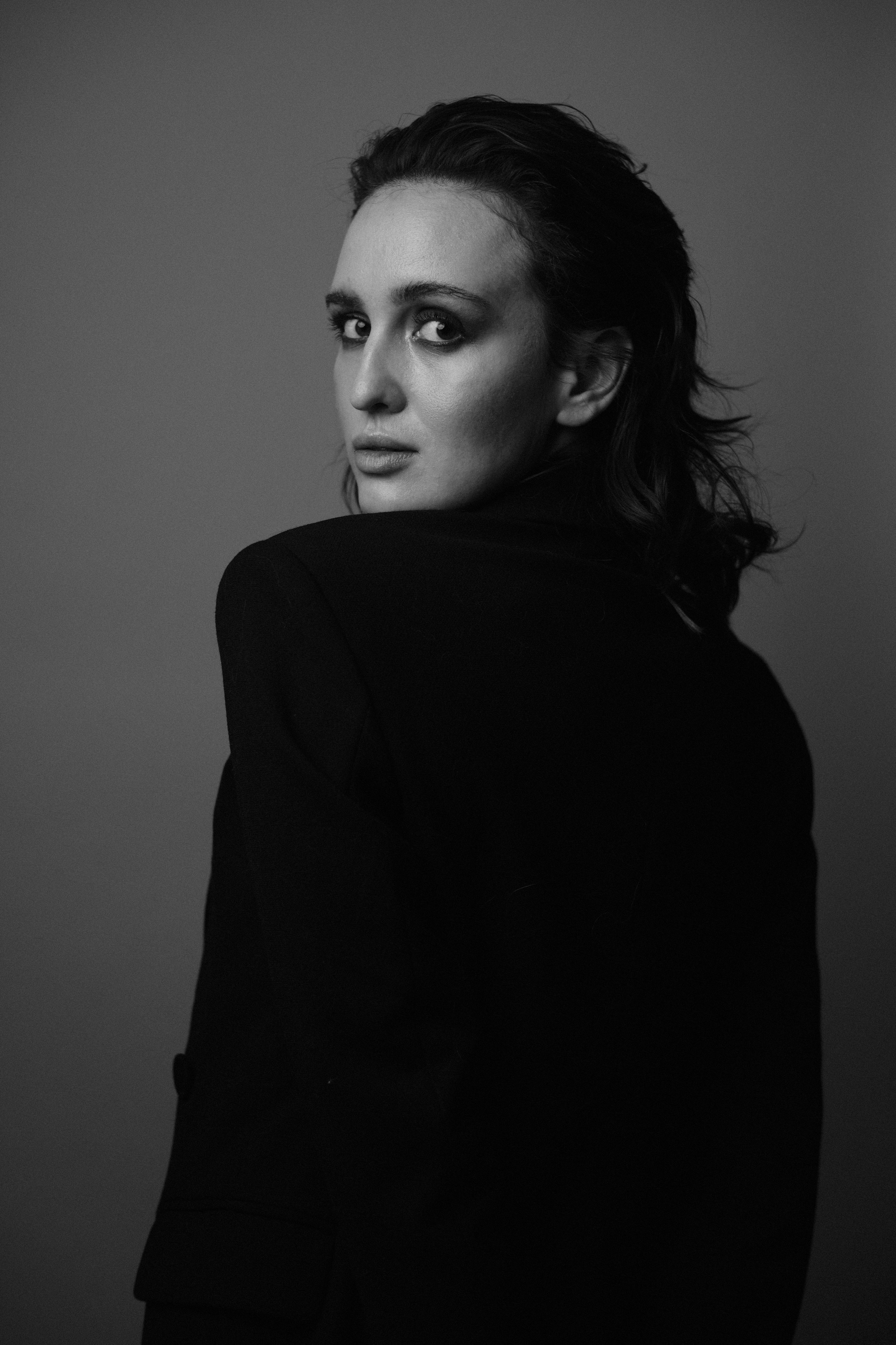 Portrett. Foto som Kunst. Anastasia Majestic Kunstkaper, Make-up Artist, Stylist