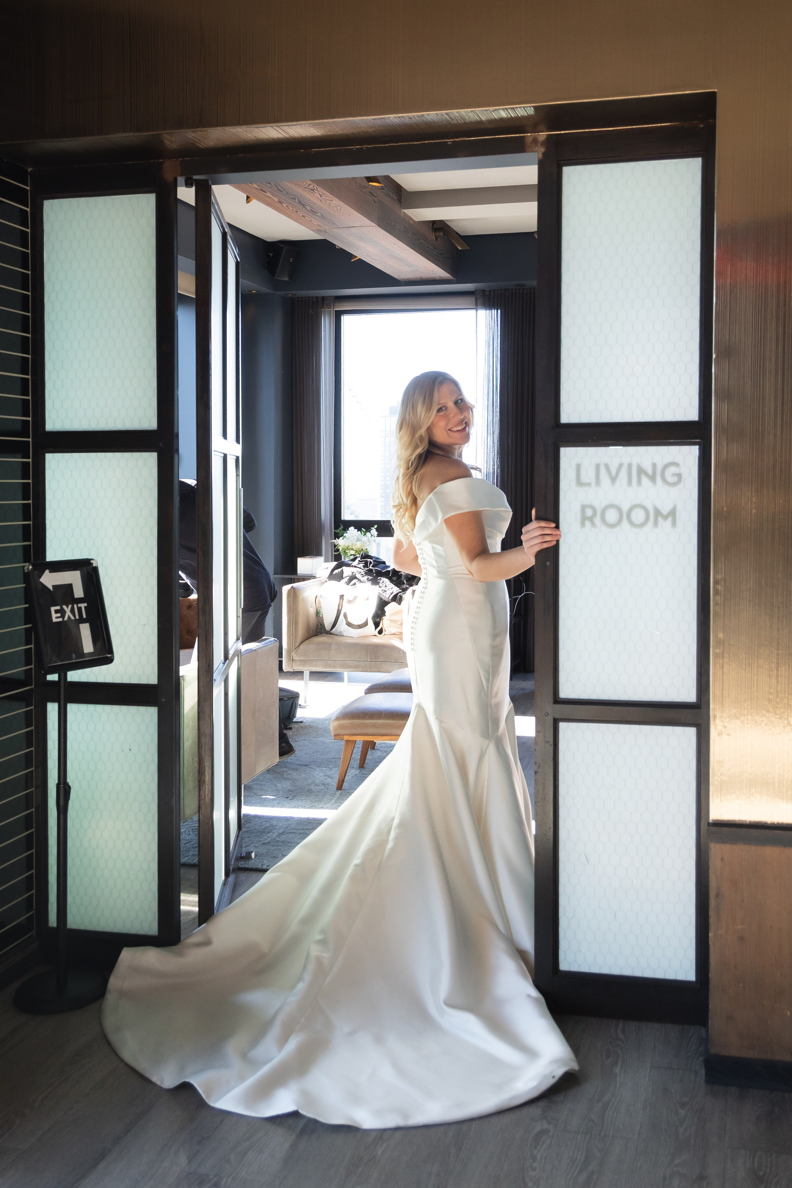 Arleta & Barry, The Skylark, NY. Wedding Photo & Video