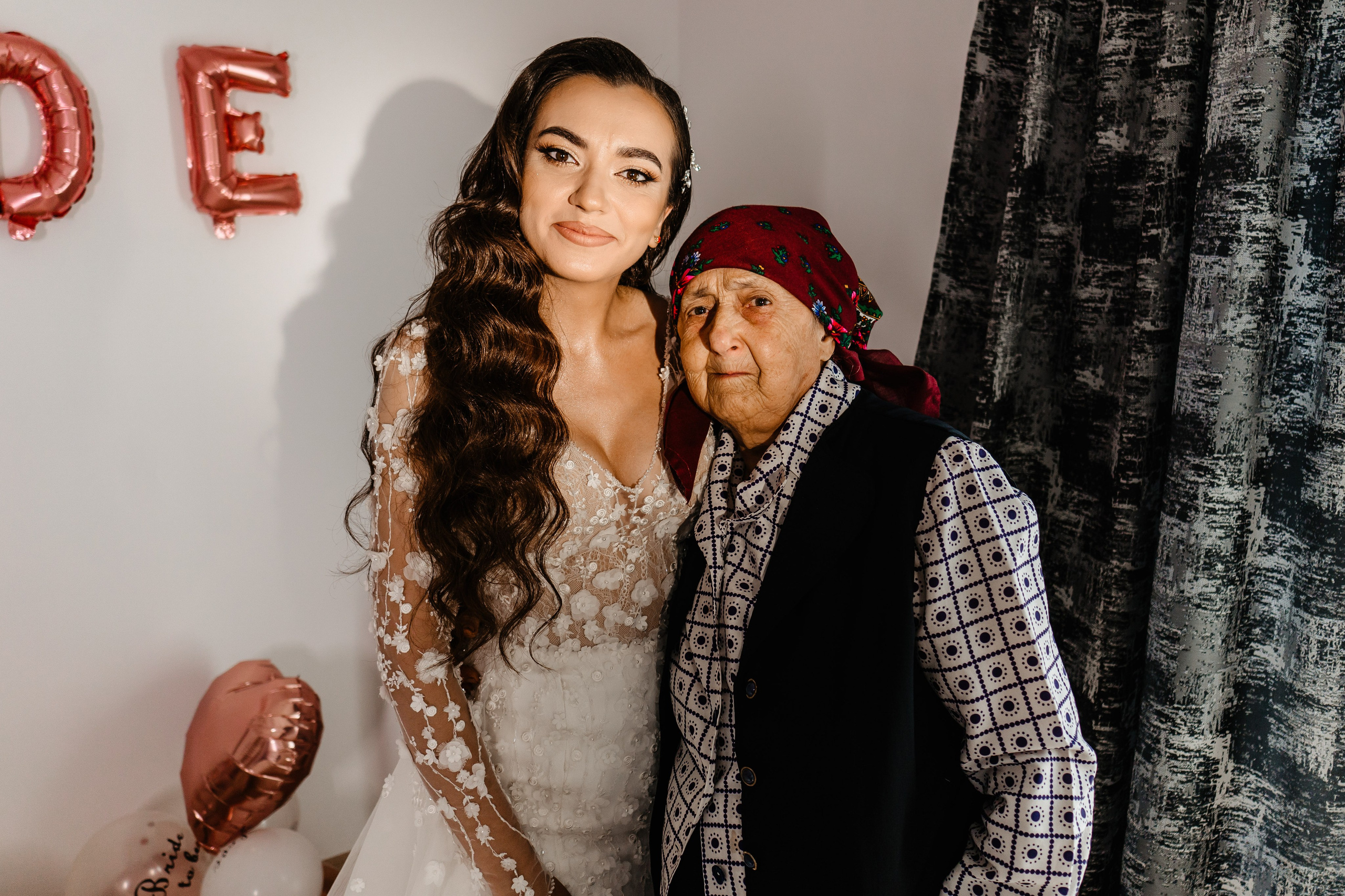 Robert si Mada. Foto-Video Nunta Iasi, Suceava, Bucuresti / Disponibilitate 2025 — 2026 — 2027