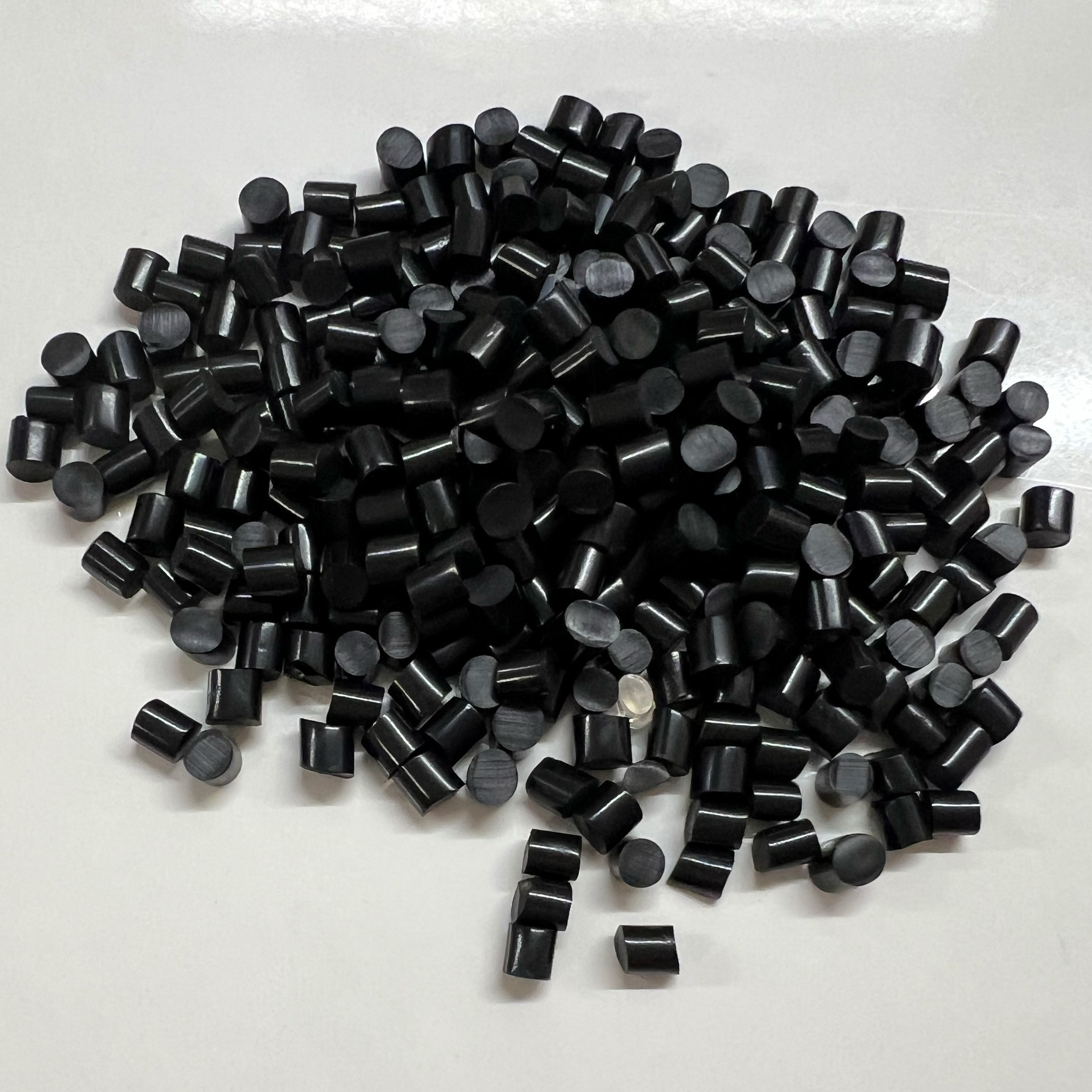 Luxury Slavic Hair Extensions — Keratin Capsules and Wefts, 50 cm & 60 cm