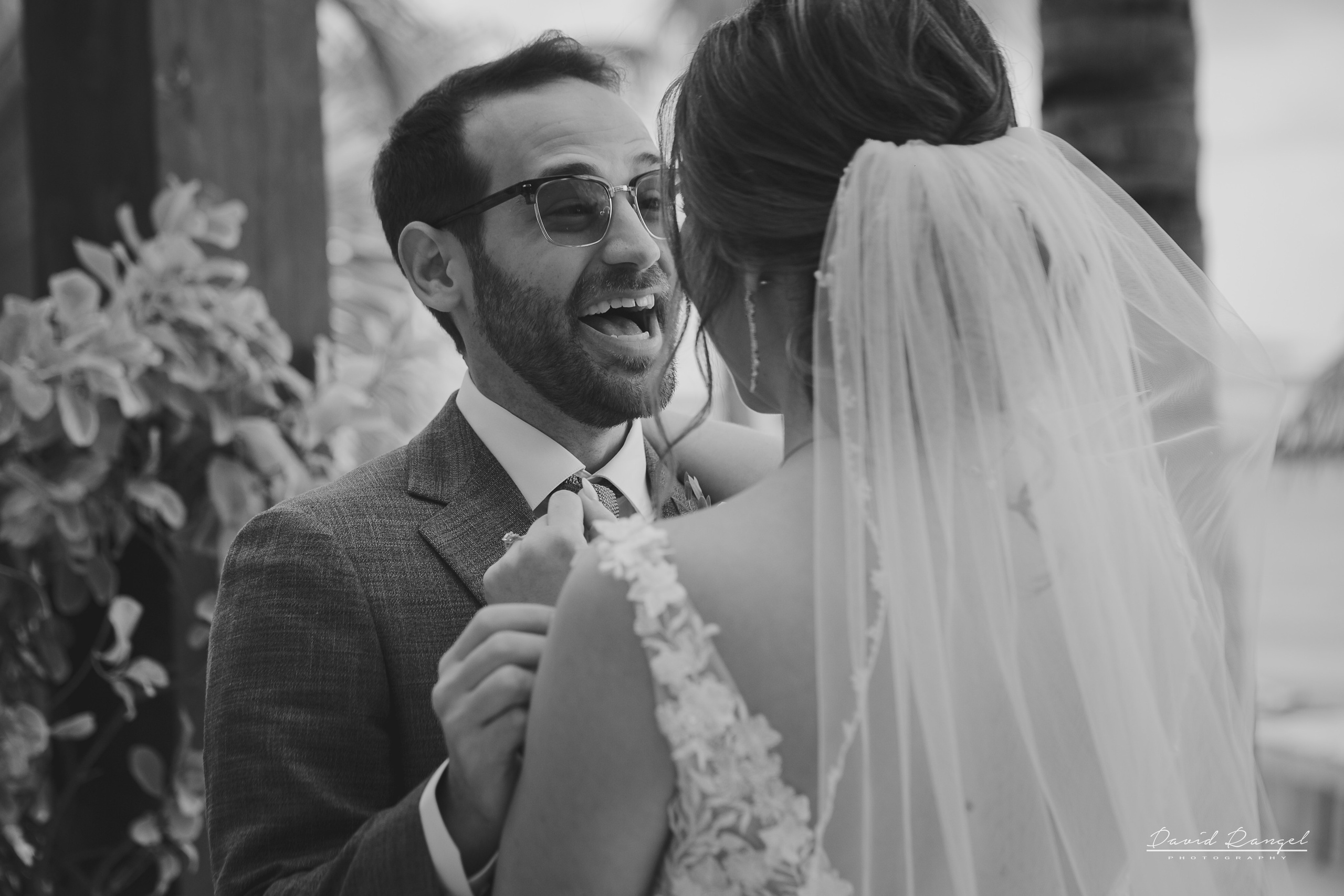 Jacqueline and Sean´s Wedding at Playacar Palace Hotel. Destination wedding photographer based in Cancun and Riviera Maya with service worldwide