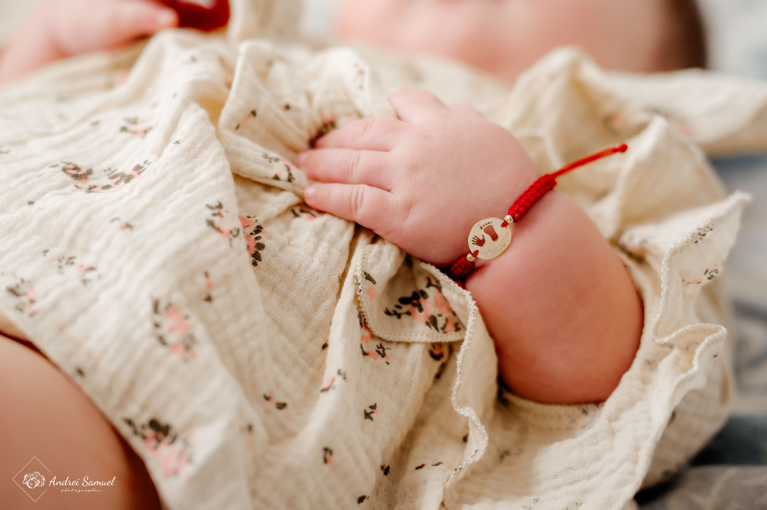 Jessica Maria. Andrei Samuel – Fotograf București | Evenimente, Studio, Imobiliare, Produs