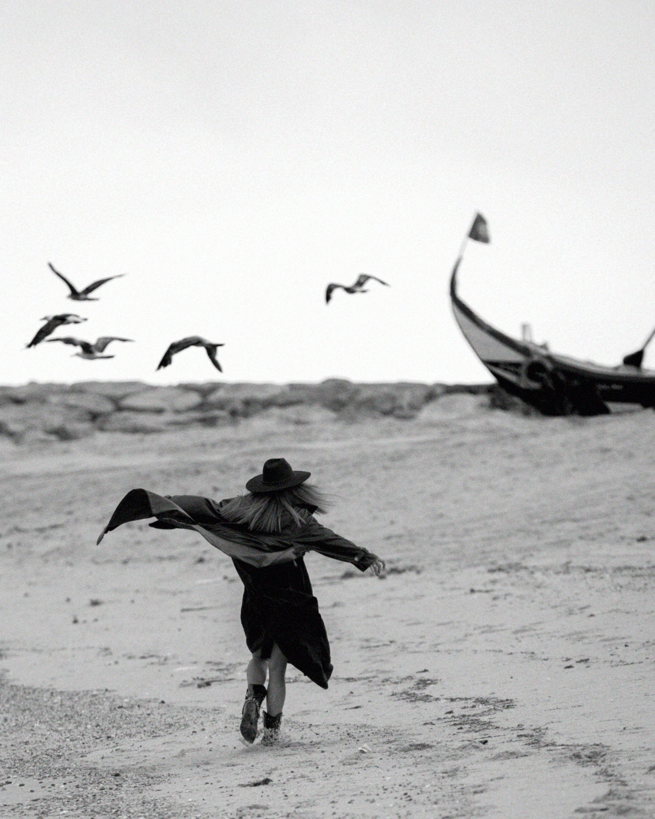 JOANA. Anastasiia Antoniuk portrait, family and couple photographer, Portugal