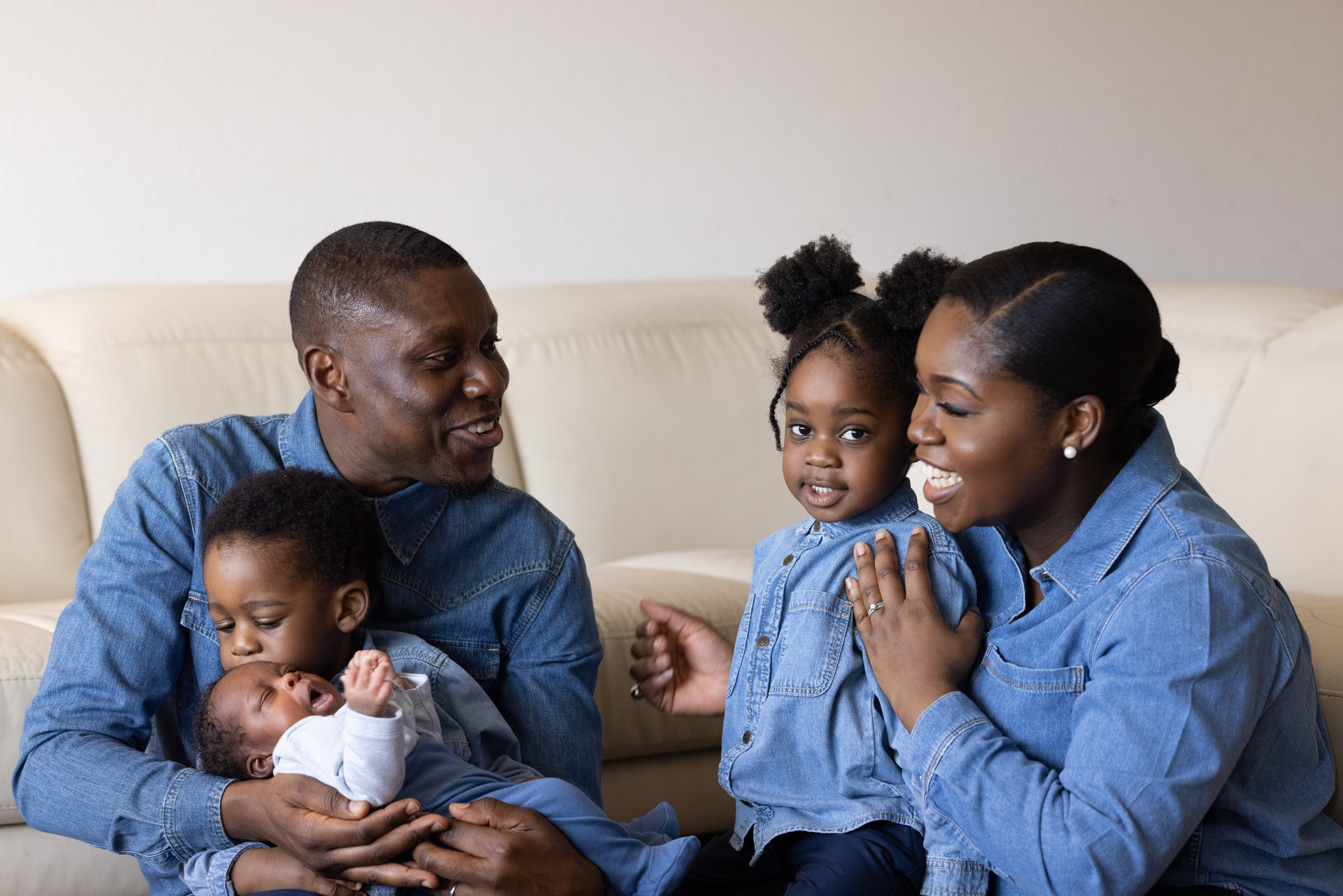 Claudia & Family. Family photographer Zurich & Switzerland Daria Moore