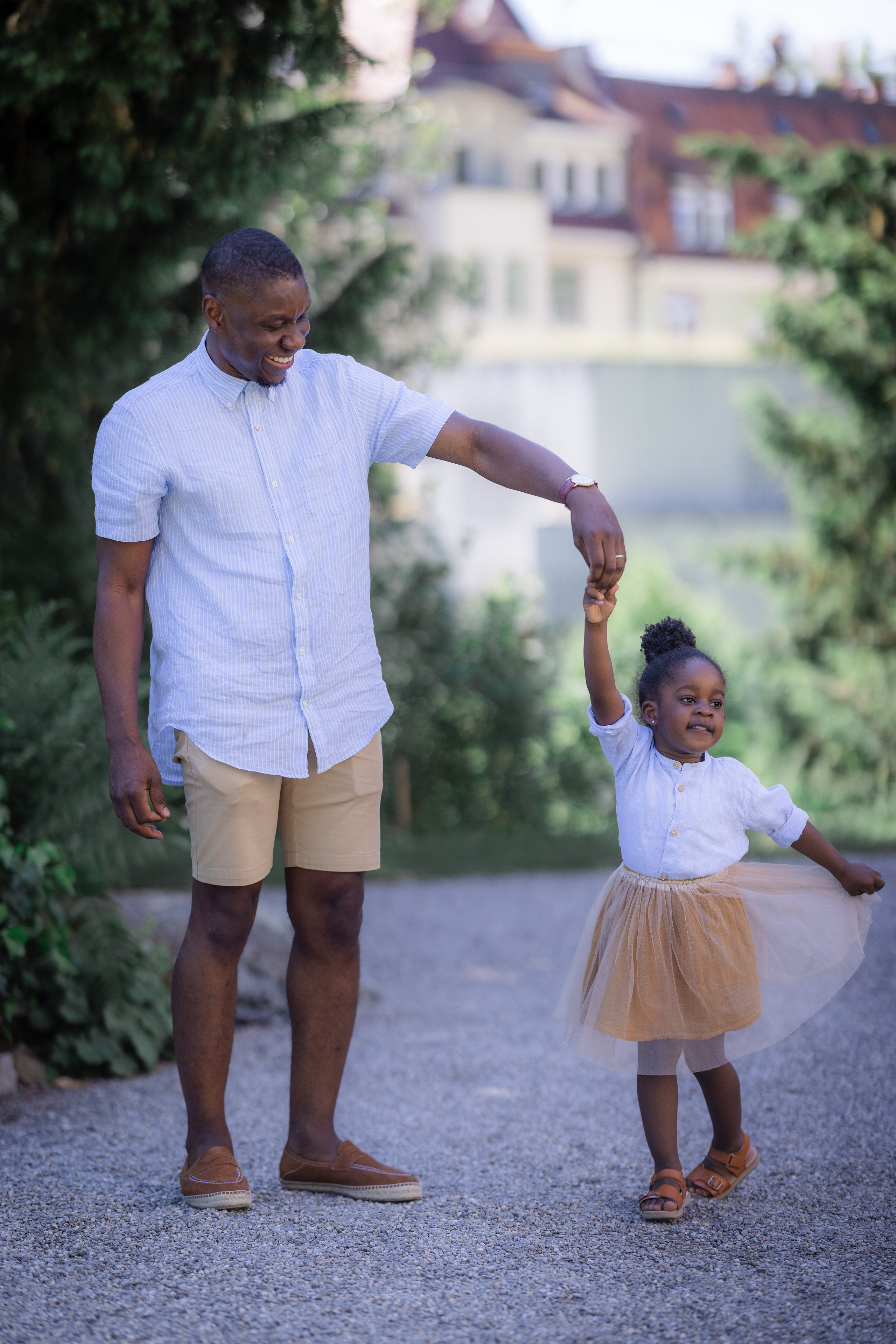 Villa Patumbah family session. Family photographer Zurich & Switzerland Daria Moore