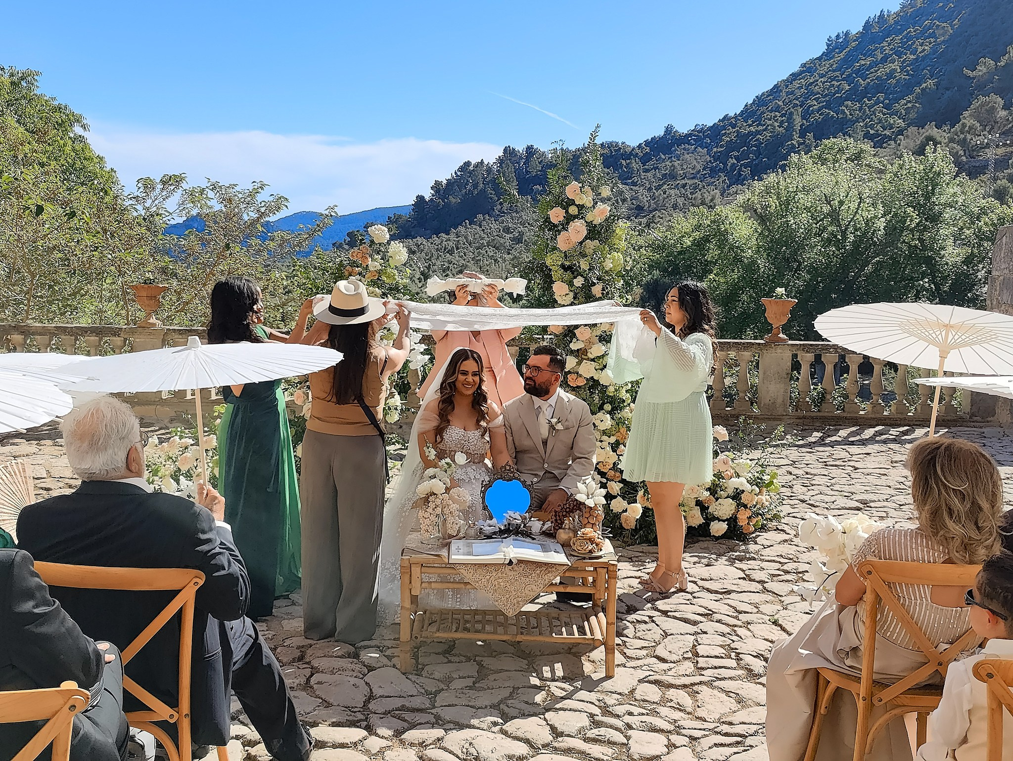 Farsi Wedding Officiant Mallorca | Elnaz & Bahman