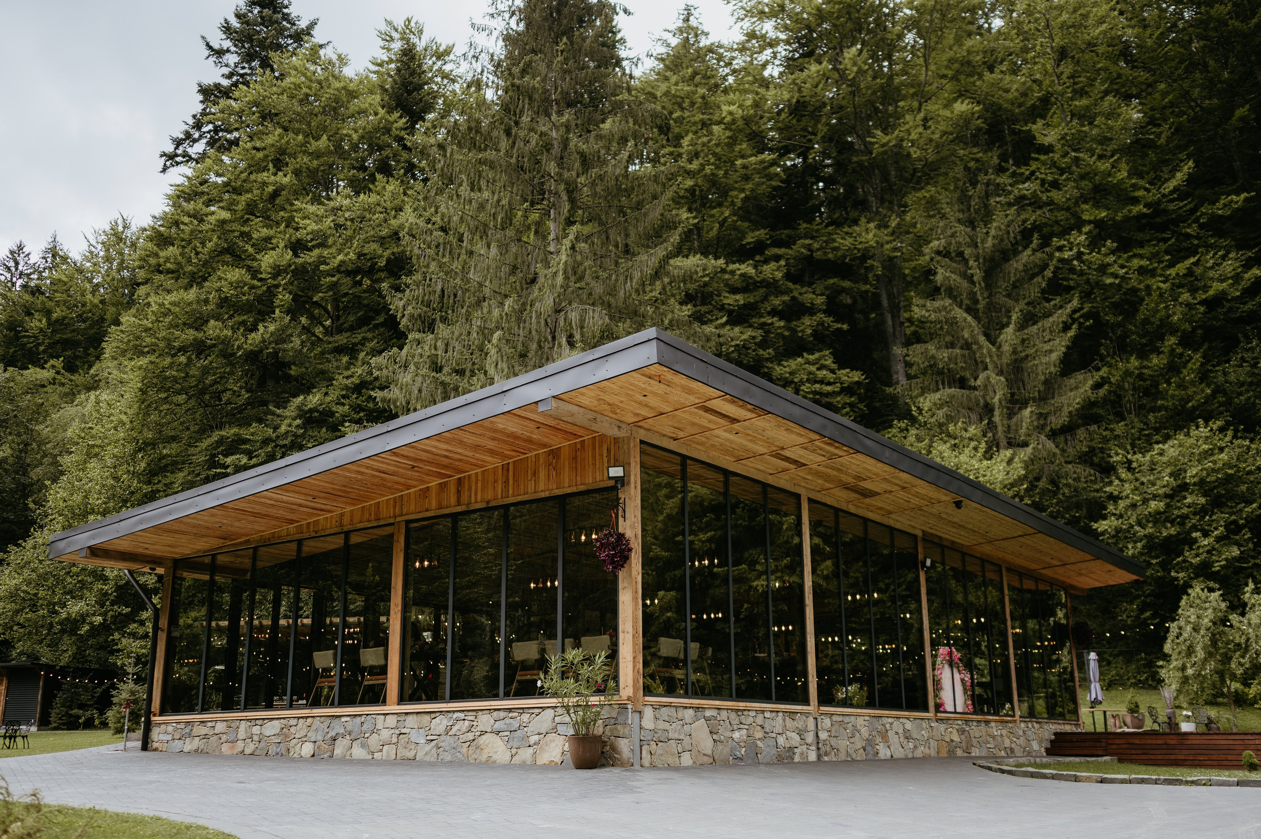 Flavio si Sarona. Valentin Melen — wedding photographer