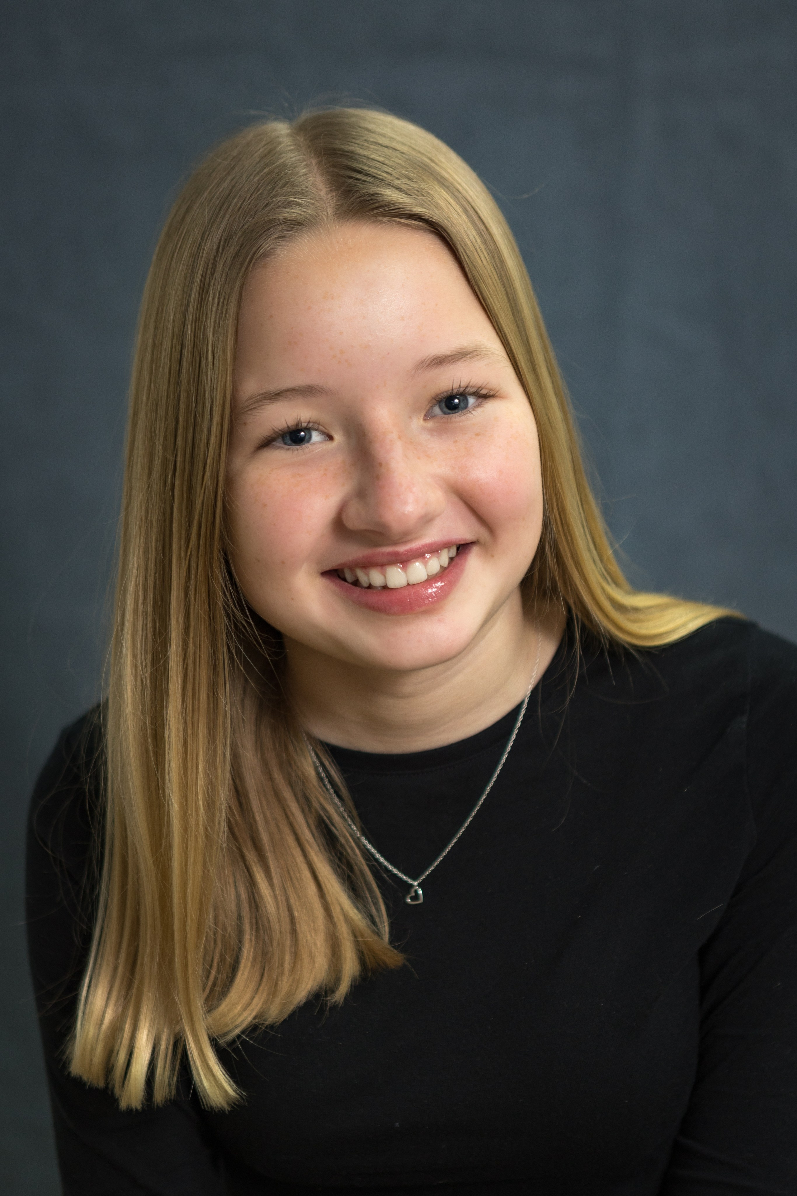 Schulfotografie Lindenberg Kinderfotografie Schule Allgäu Klassenfotos Lindenberg Schulfotoshooting Allgäu Kinder Fotograf Schule Bayern Schulportraits Lindenberg Professionelle Schulfotografie Allgäu Gruppenfotos Schule Lindenberg