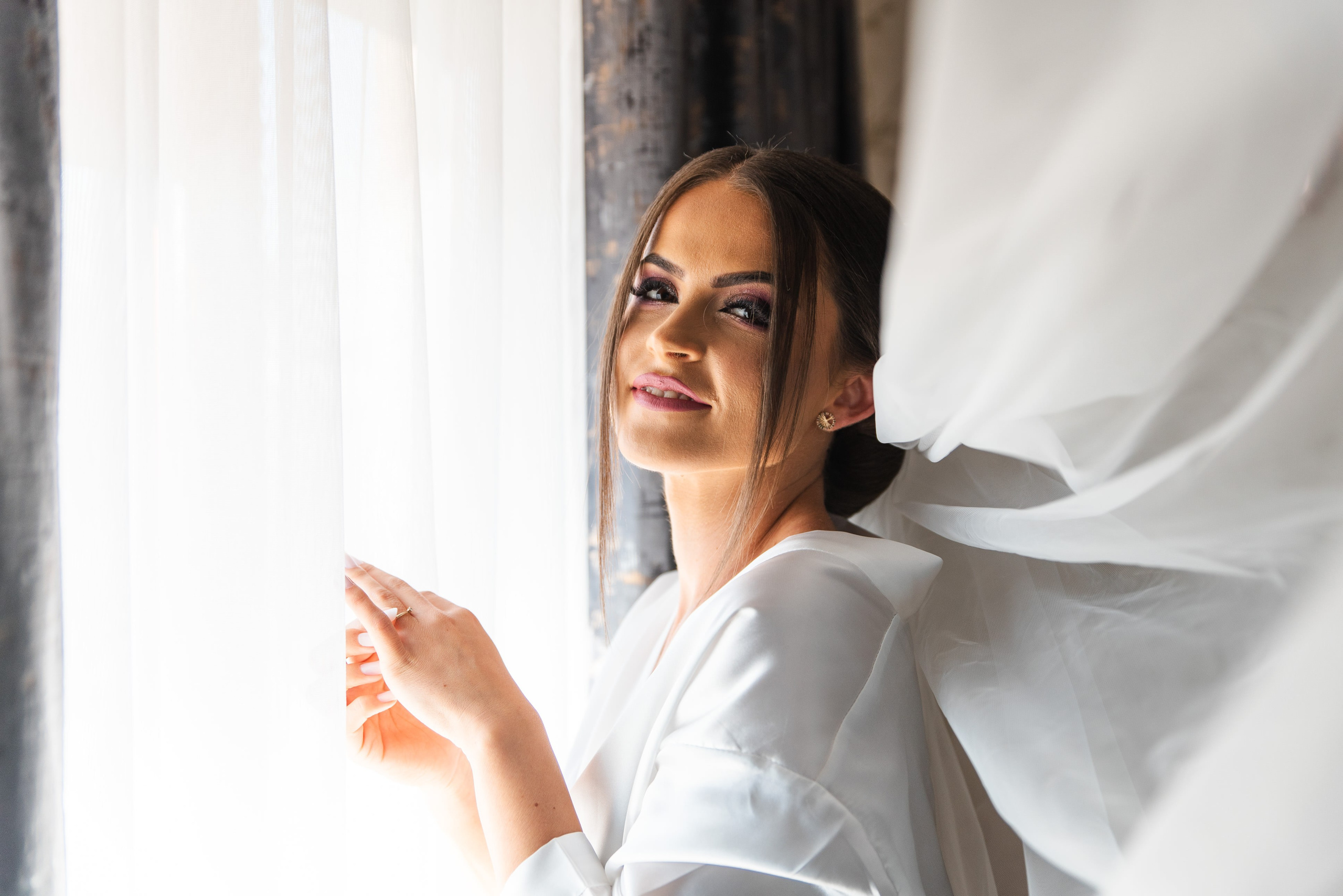 Daniel Cioc - Fotograf profesionist în București, specializat în evenimente, nunta, botez, corporate, portret și boudoir