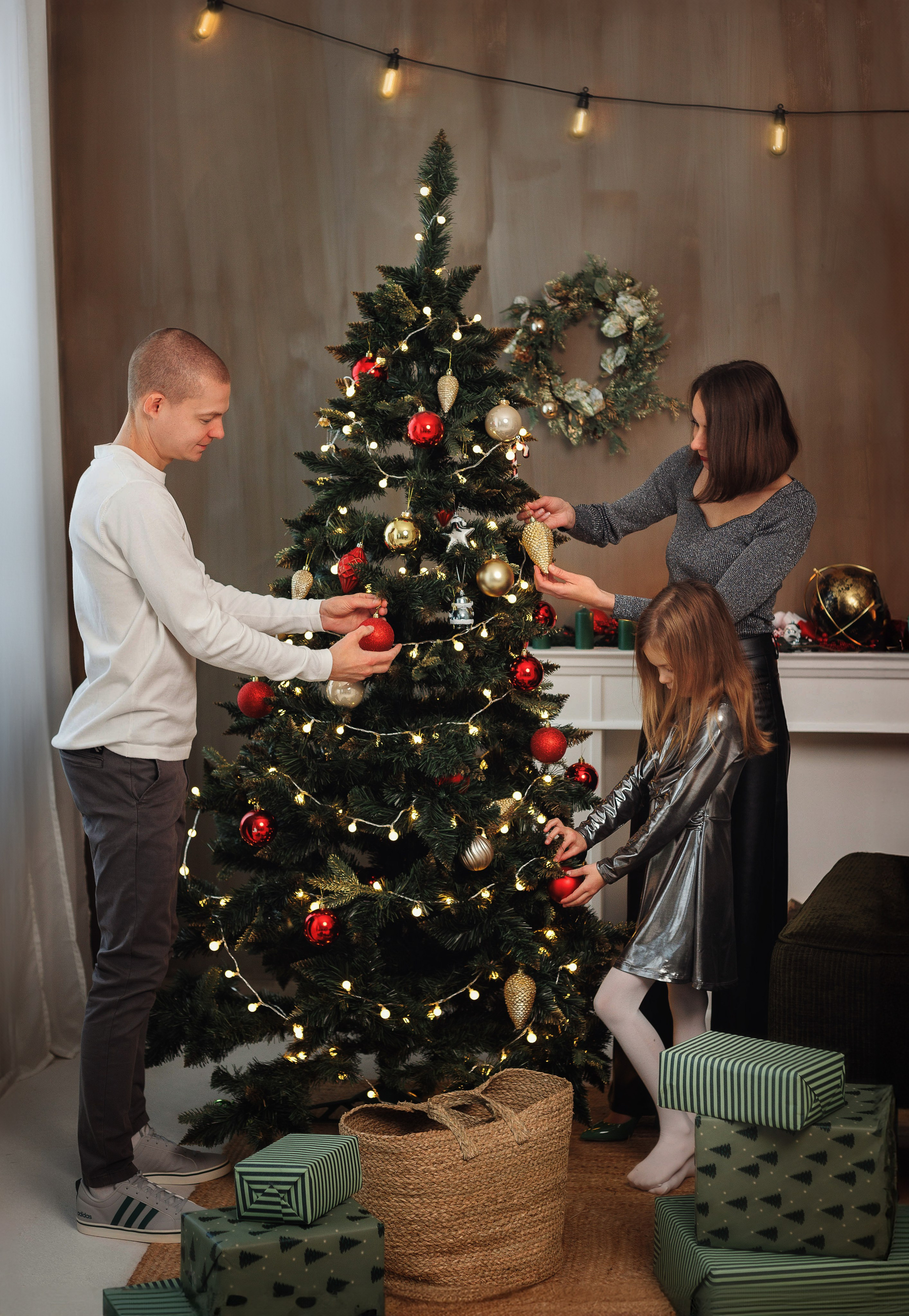 Семейная фотосессия в студии Вильнюса. Семейный и детский фотограф в Вильнюсе Светлана Наумова