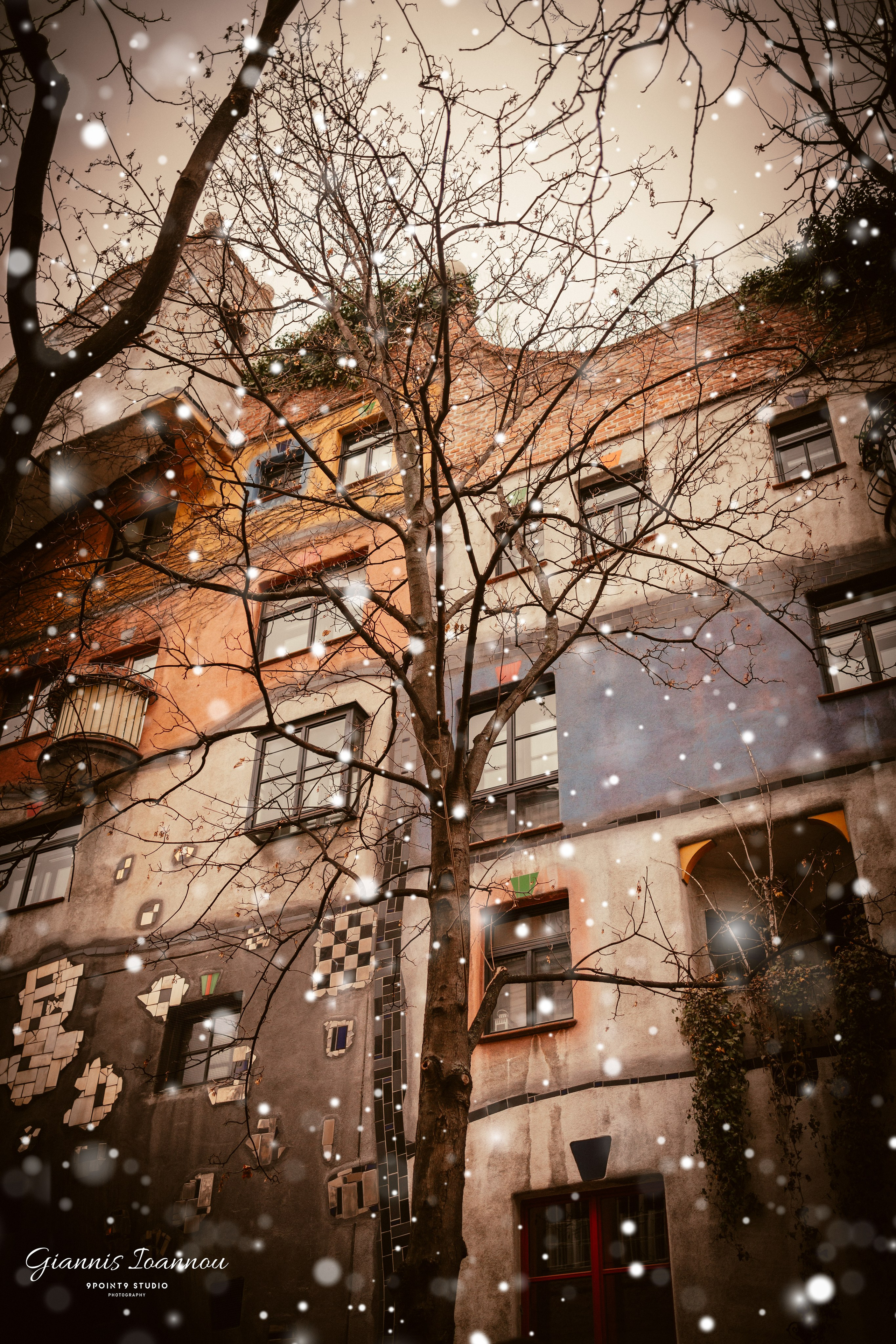 Travel. Giannis Ioannou