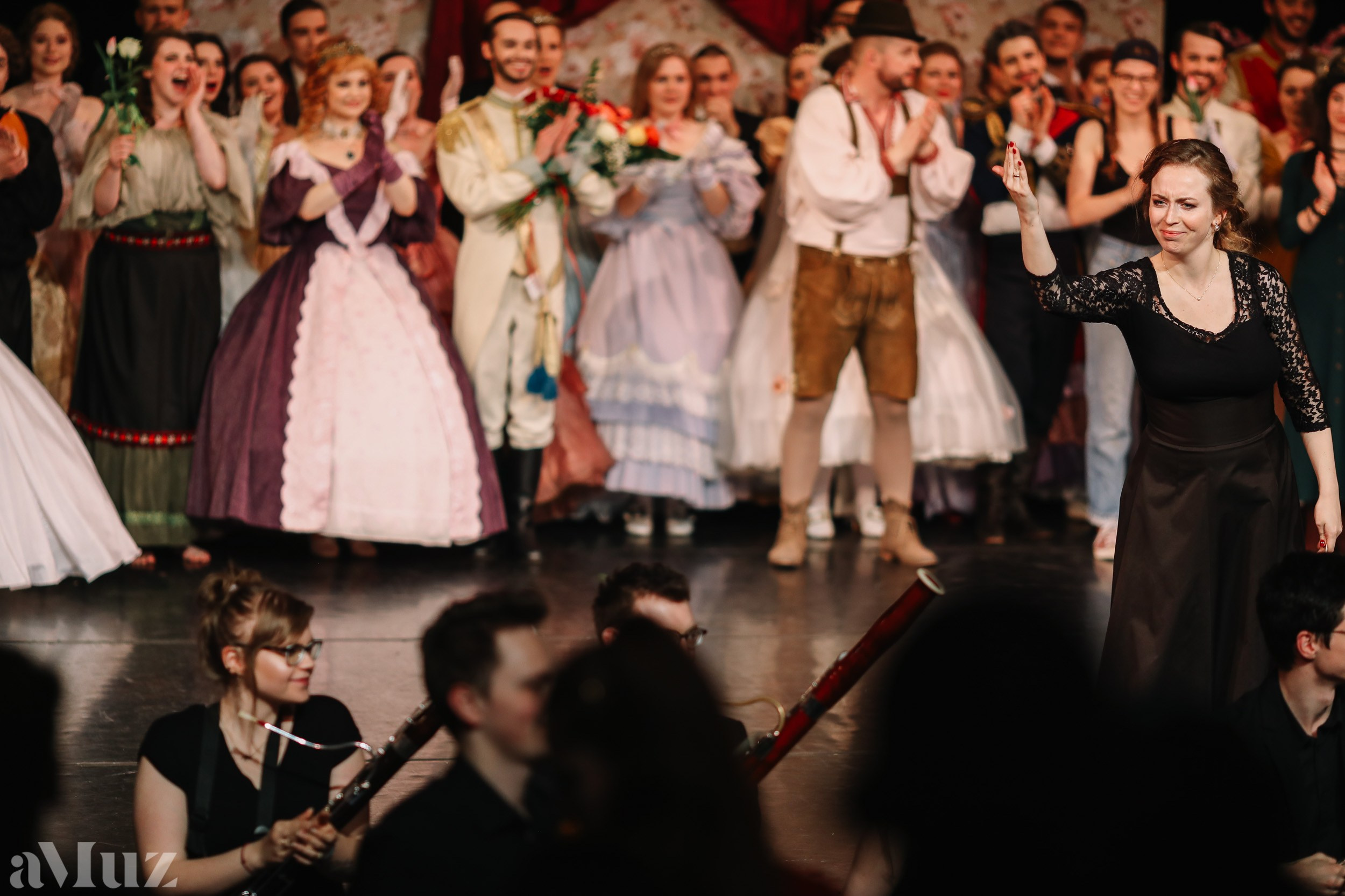 Opera Łąkowa. Fotograf Ślubny Warszawa - Sesje Biznesowe Rodzinne Eventy