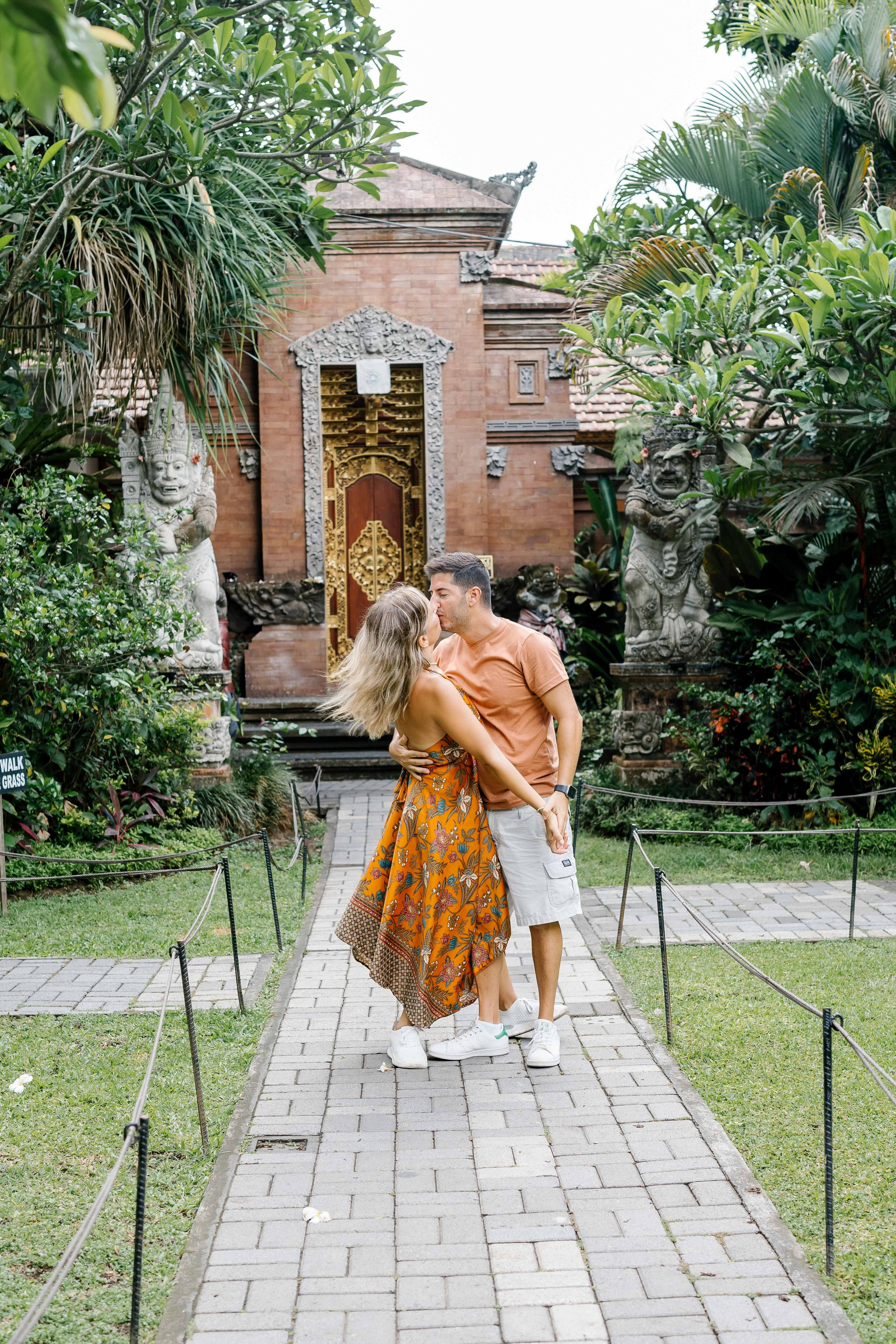 Honeymoon Photoshoot in bali. Female Photographer in Bali