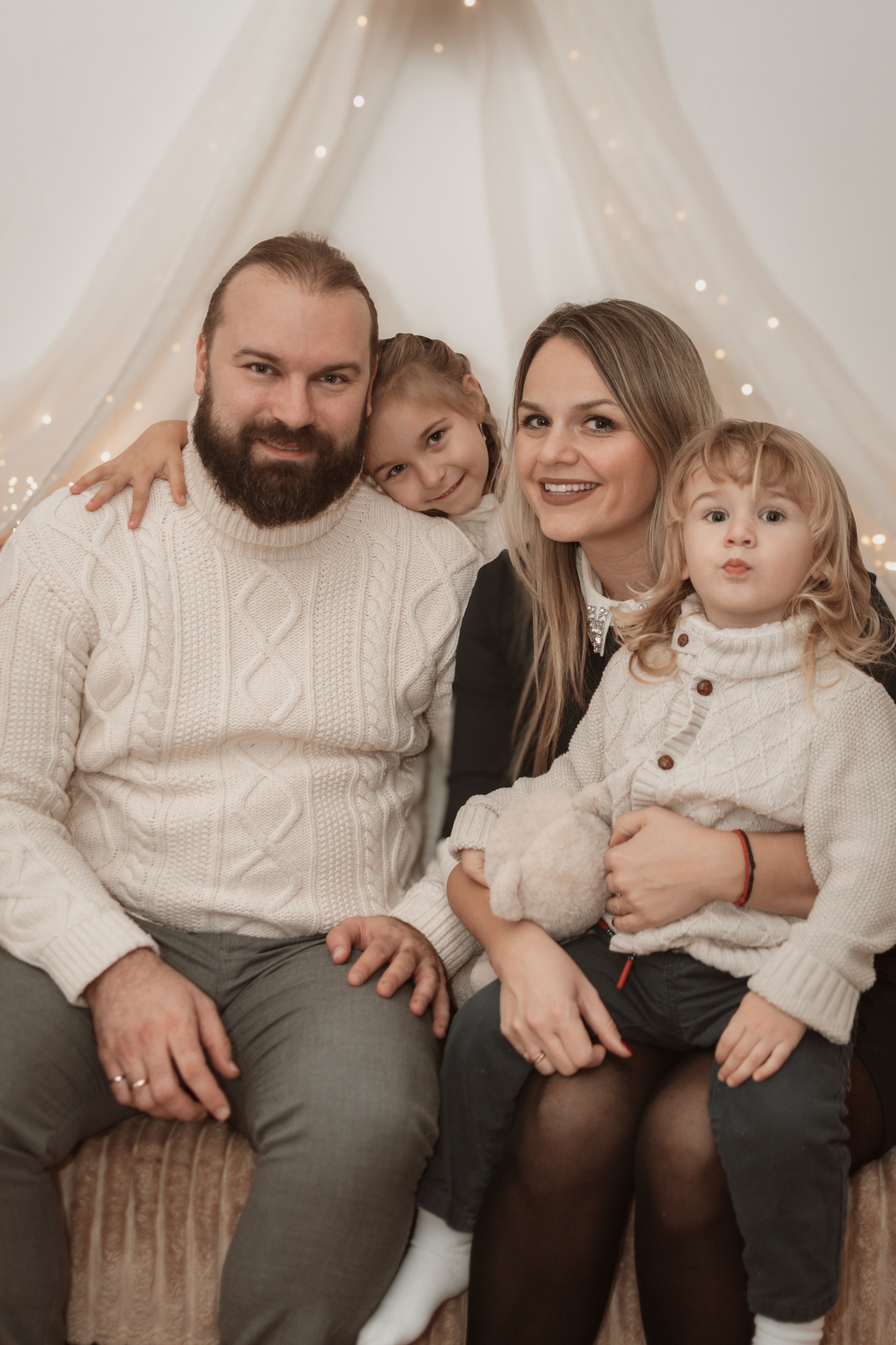 Nevena i Marko, porodično fotografisanje. BambinaaPhotography