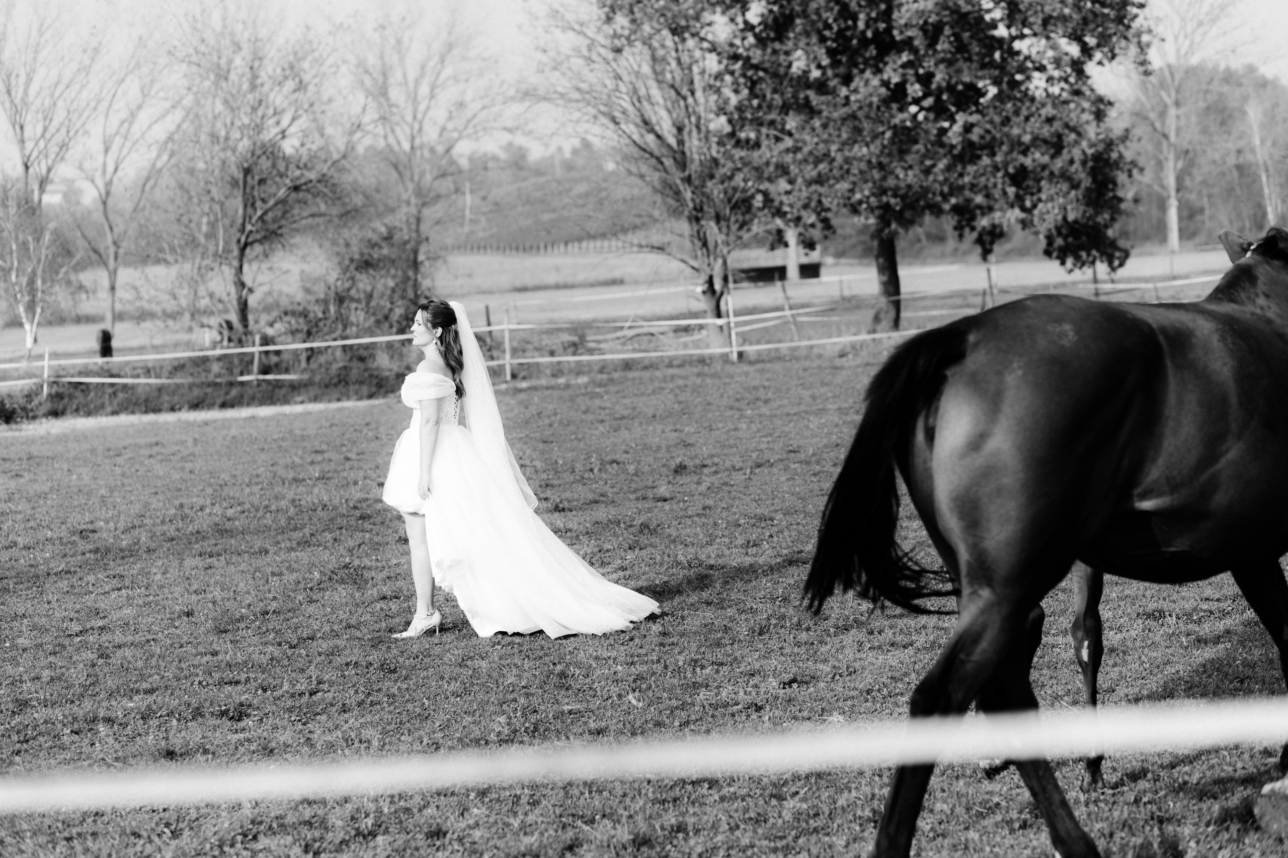 Autumn Wedding in the Vineyards of Piedmont, Italy — Kristina and Daniele. Liza Bizzaro — Italy Wedding, Love Story & Portrait Photographer in Milan, Turin, Piedmont and Across Italy