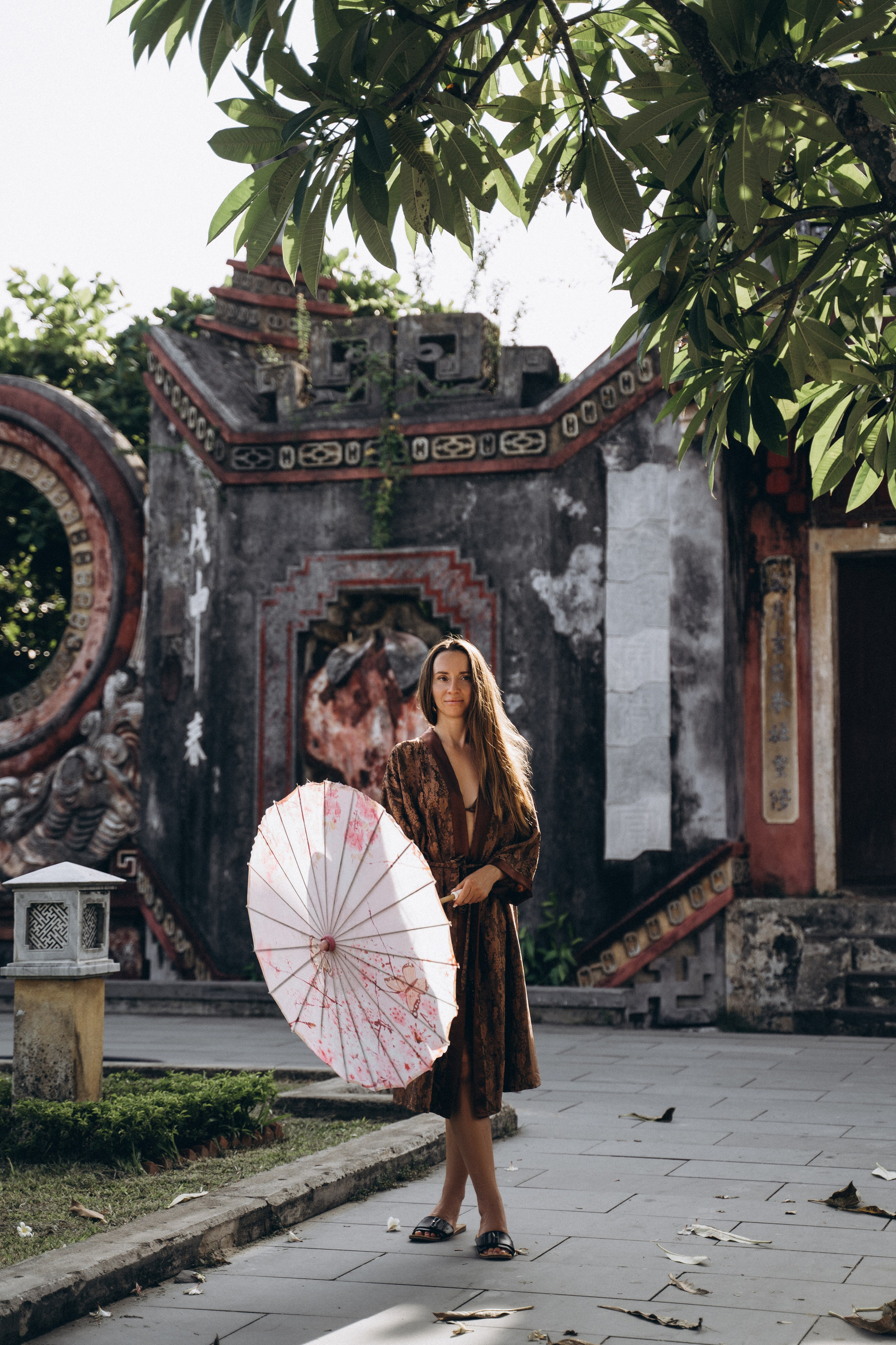 Portrait Photography in Hoi An | Natural & Expressive. Photographer in Hoi An — Veronika Guzenko. Natural photoshoots for couples, families and solo travelers. Book your shoot today