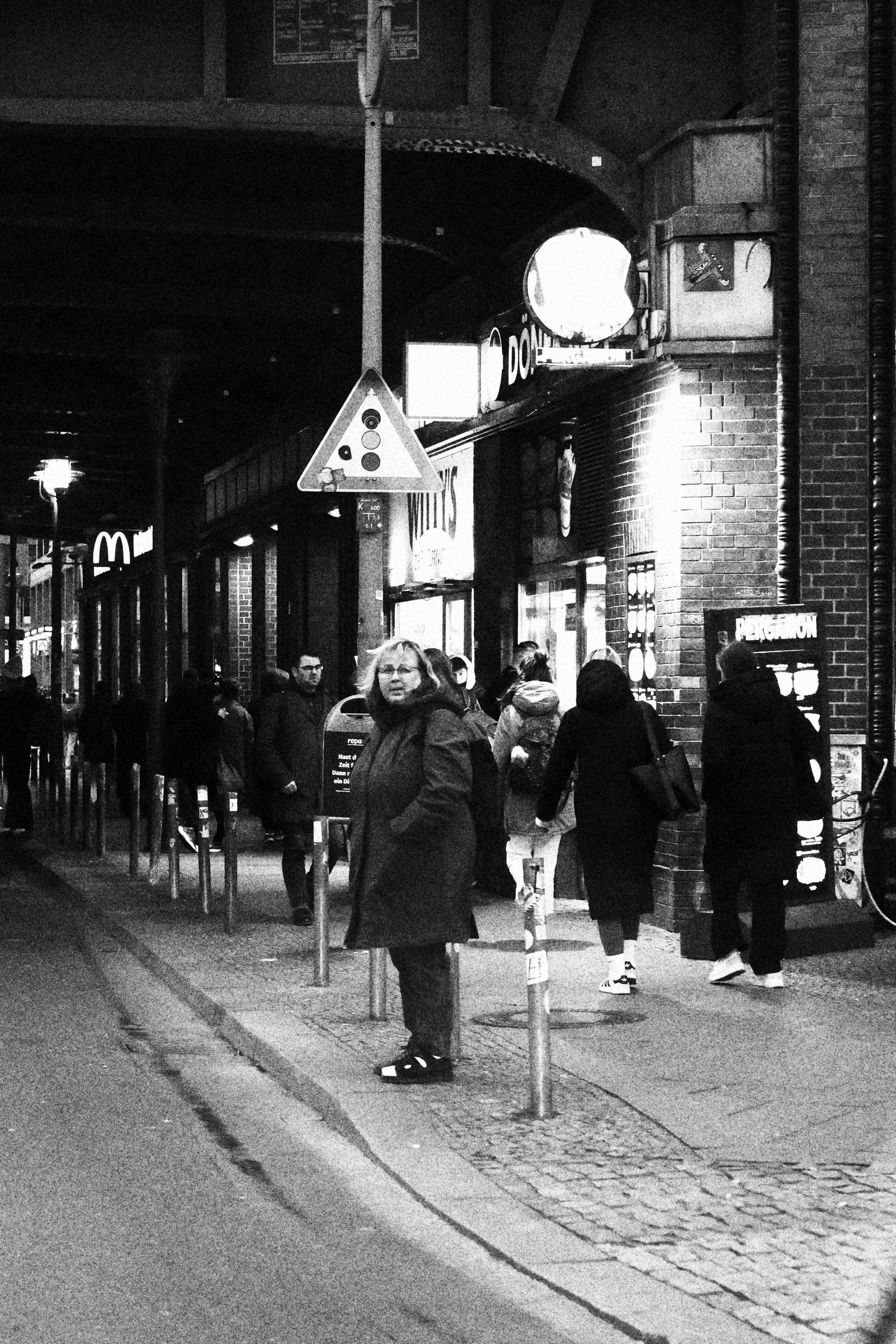 Berliner Mischung (Schwarz-Weiß). BNW Around Photography