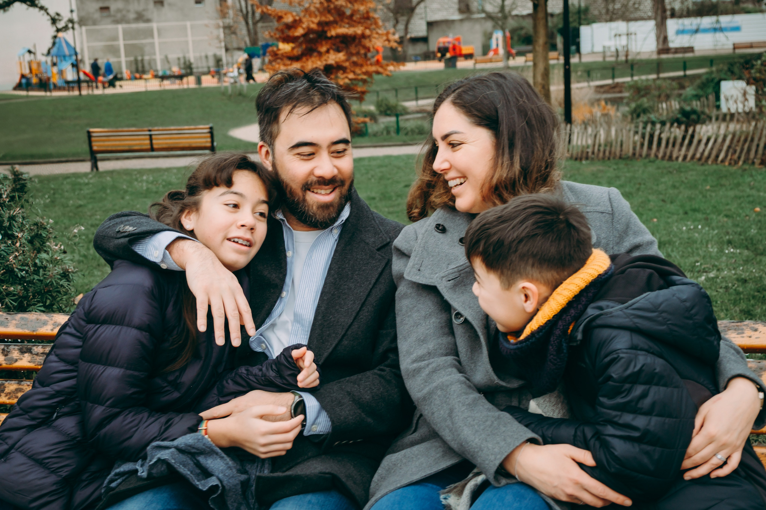 Aurélie’s family shooting. Photographer in Paris Marina Chaput
