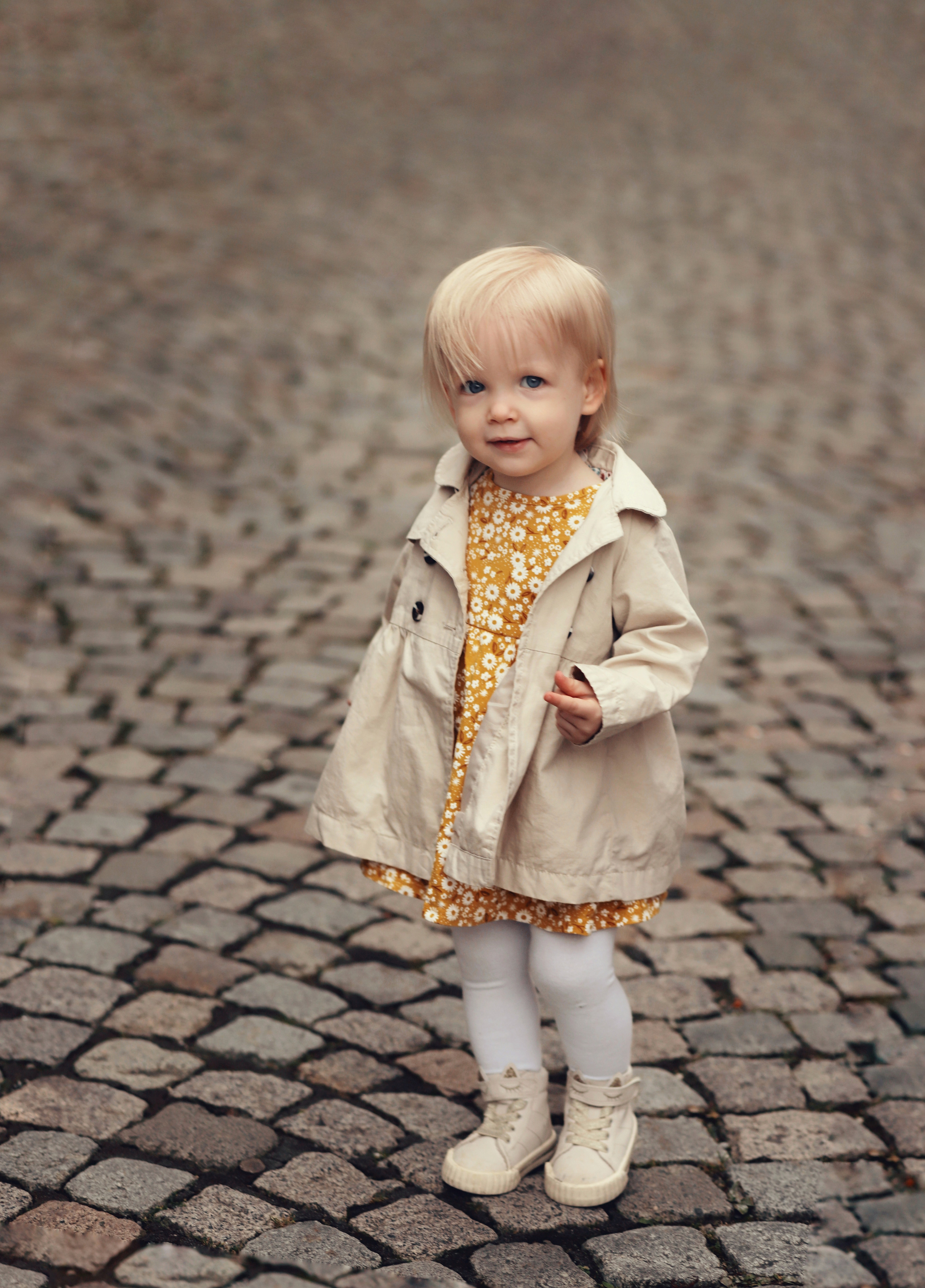 Outdoor-Shooting (in der Stadt). Olena Fritz Fotografie
