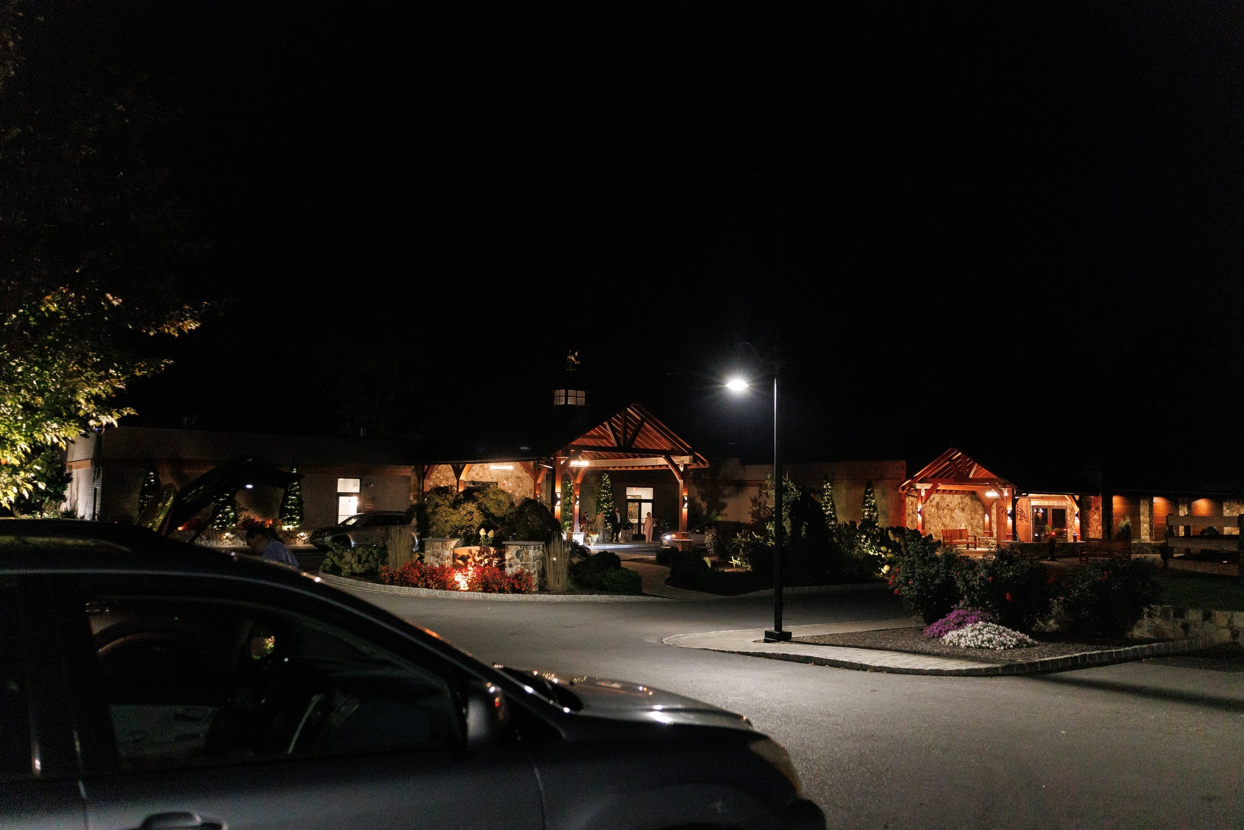 Jewel and Geovany. Wedding Photo & Video