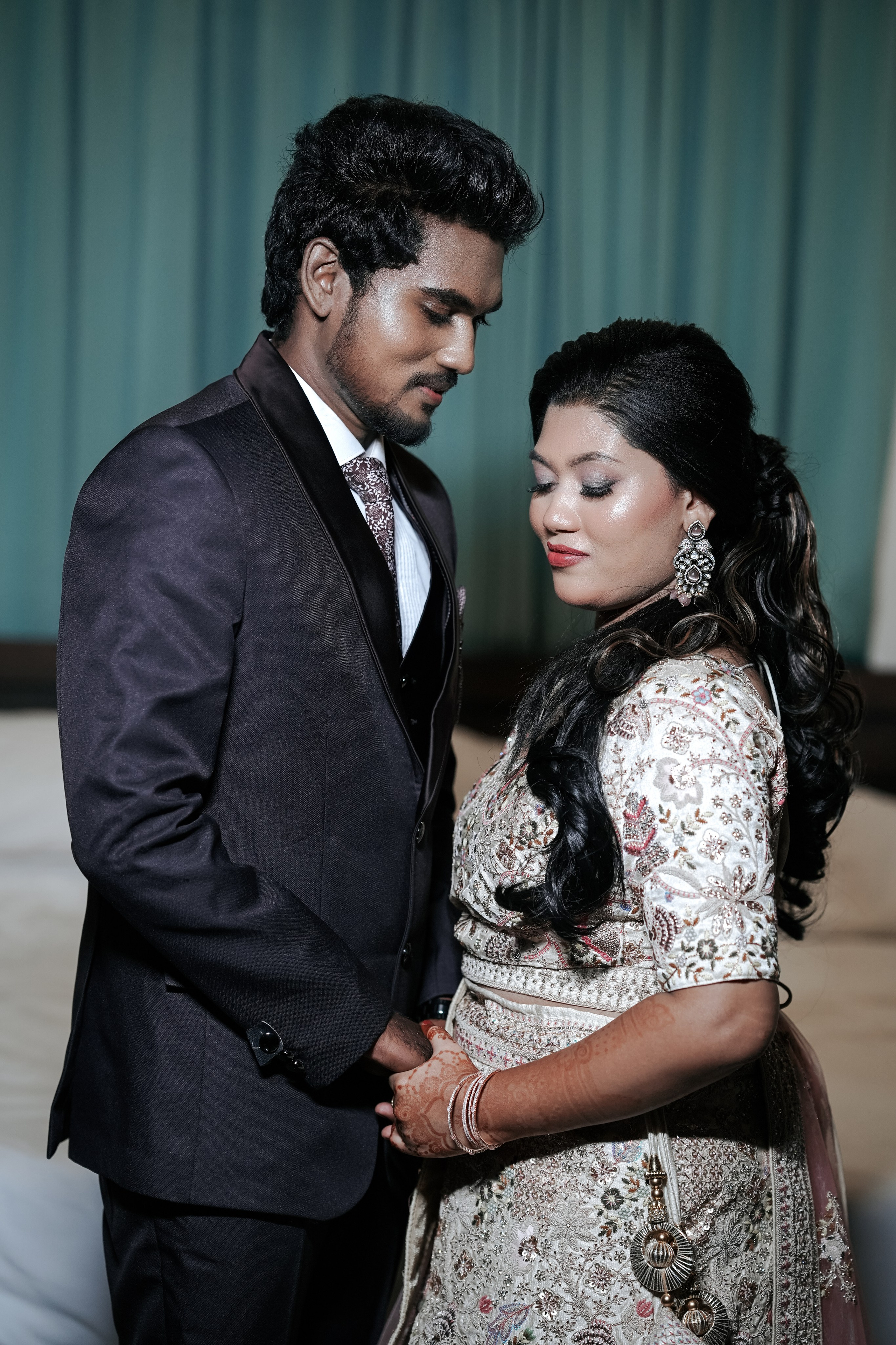 Praveen + Subhashini. “Raw Media: Authentic Wedding Stories in Vivid Detail”
